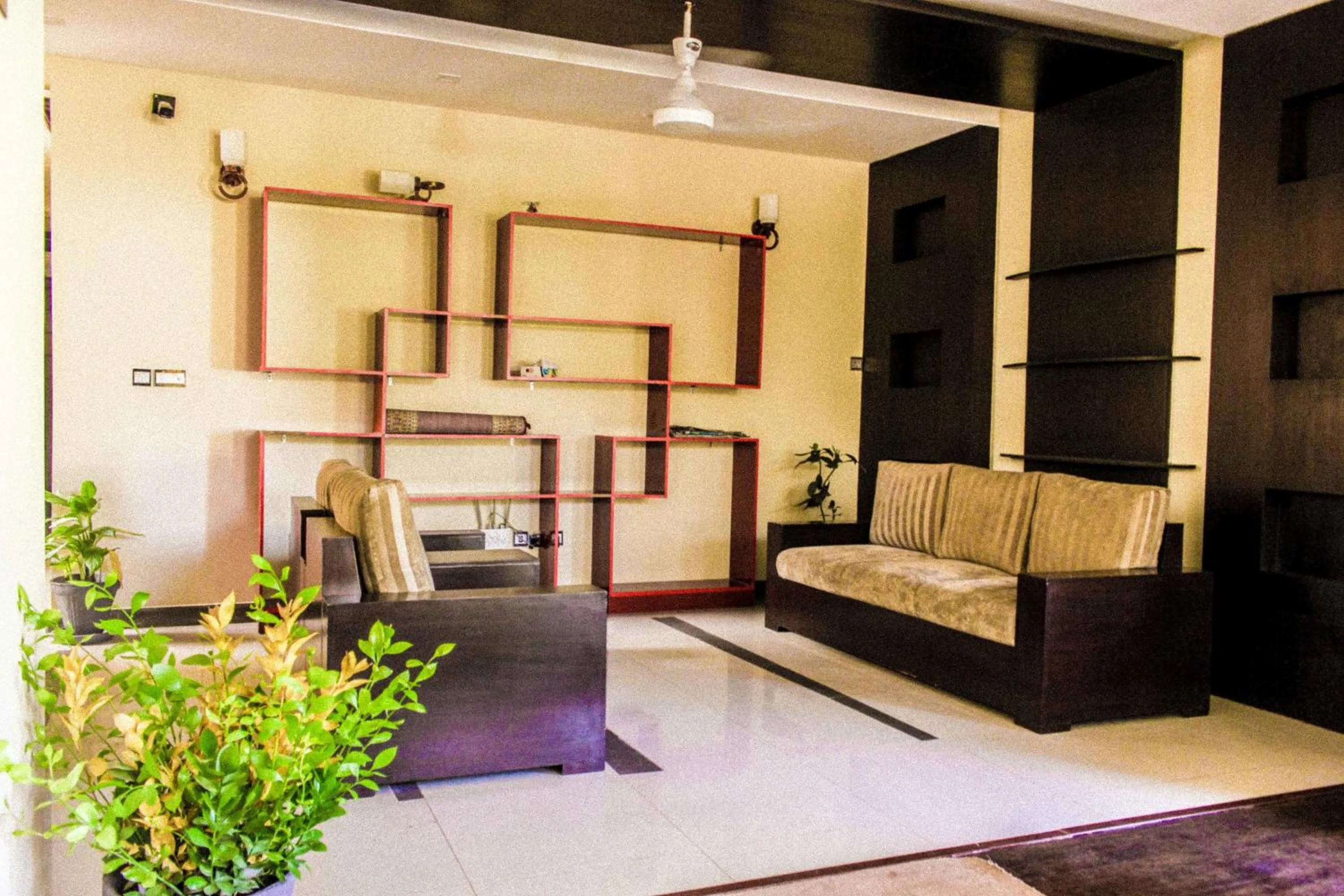 Restaurant/places to eat in Gofas Lodge