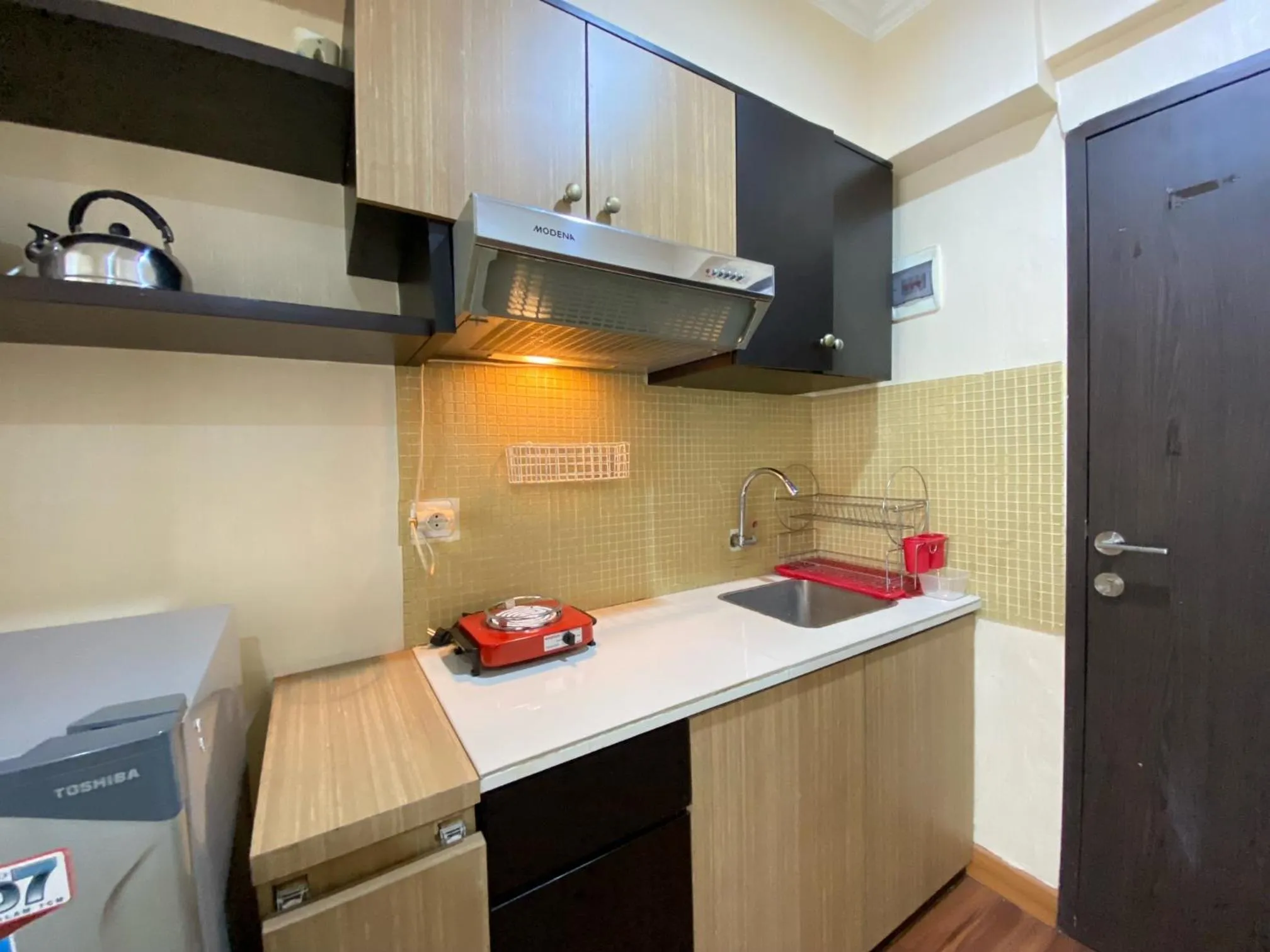 Cozy Living 2BR Apartment at Jarrdin Cihampelas By Travelio