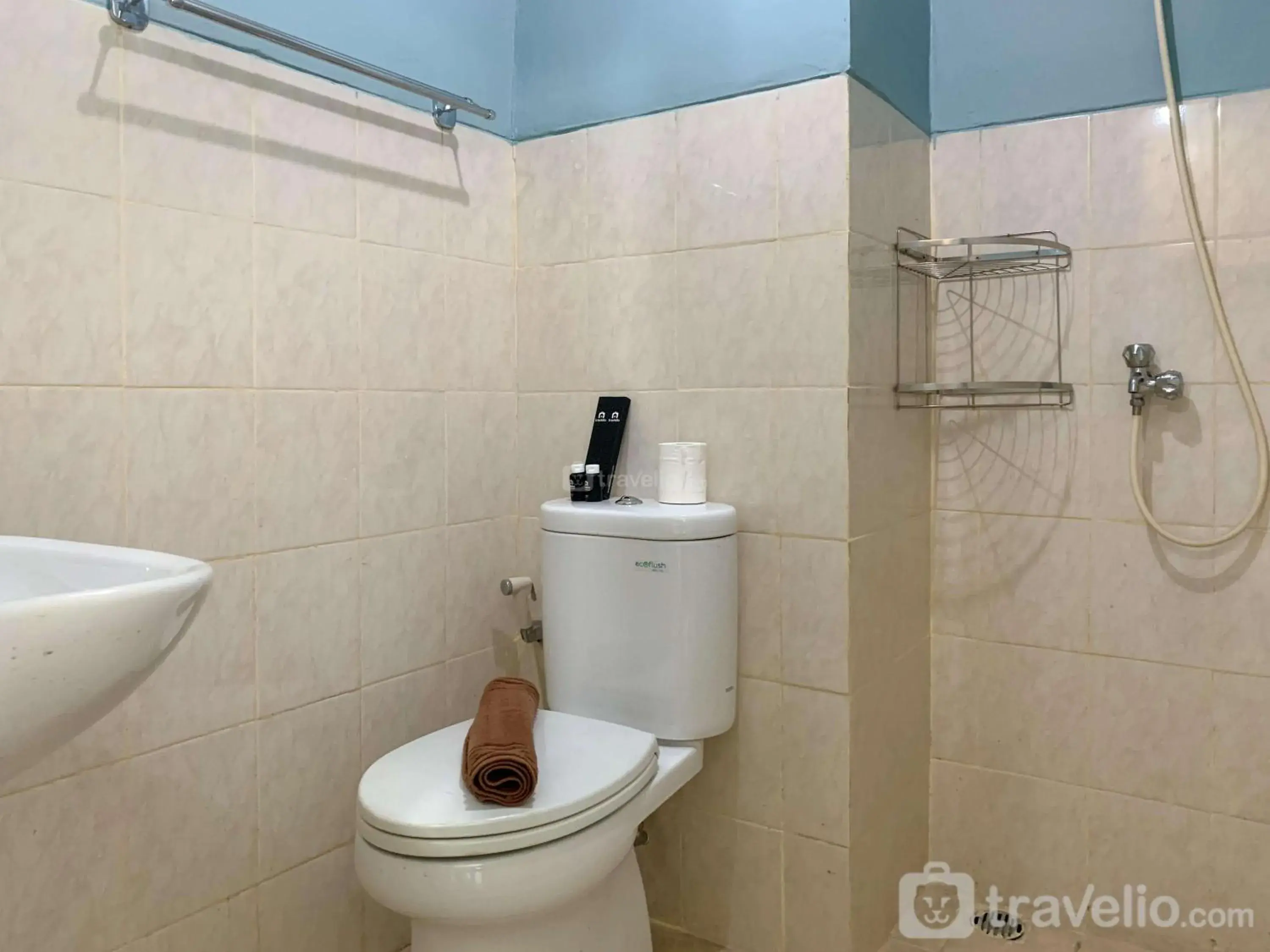 Cozy Studio at Park View Condominium Apartment By Travelio Cozy Studio at Park View Condominium Apartment By Travelio