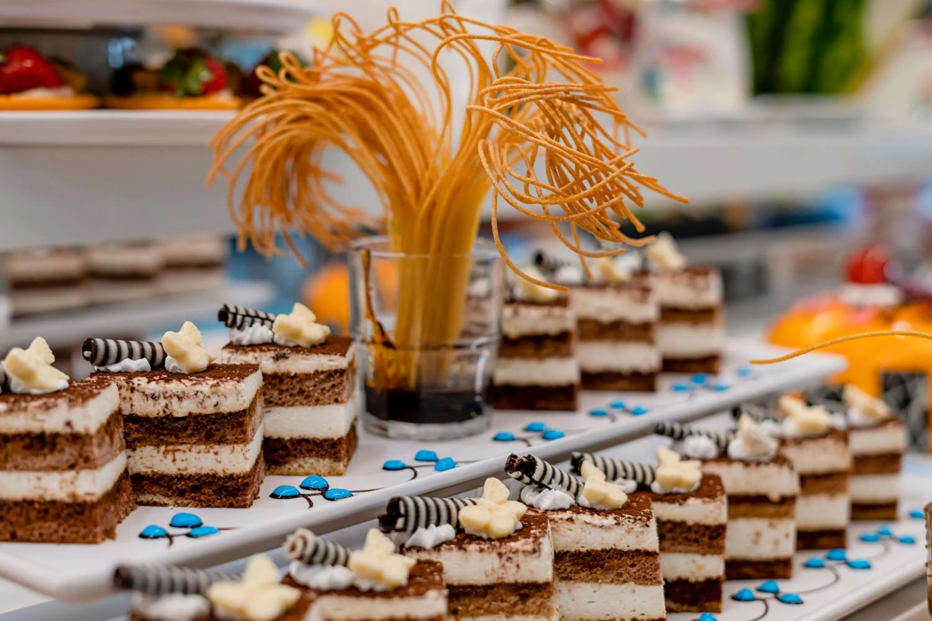 Iz Flower Side Beach Hotel