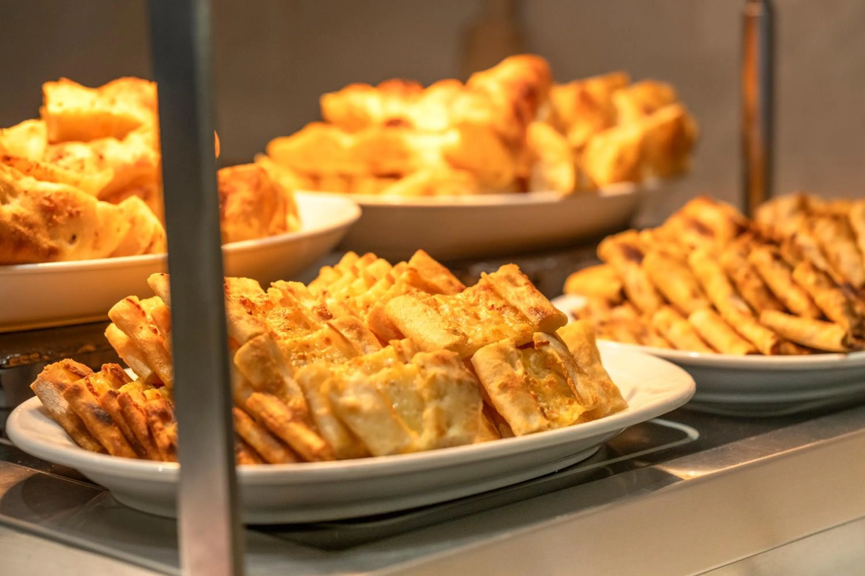 Iz Flower Side Beach Hotel