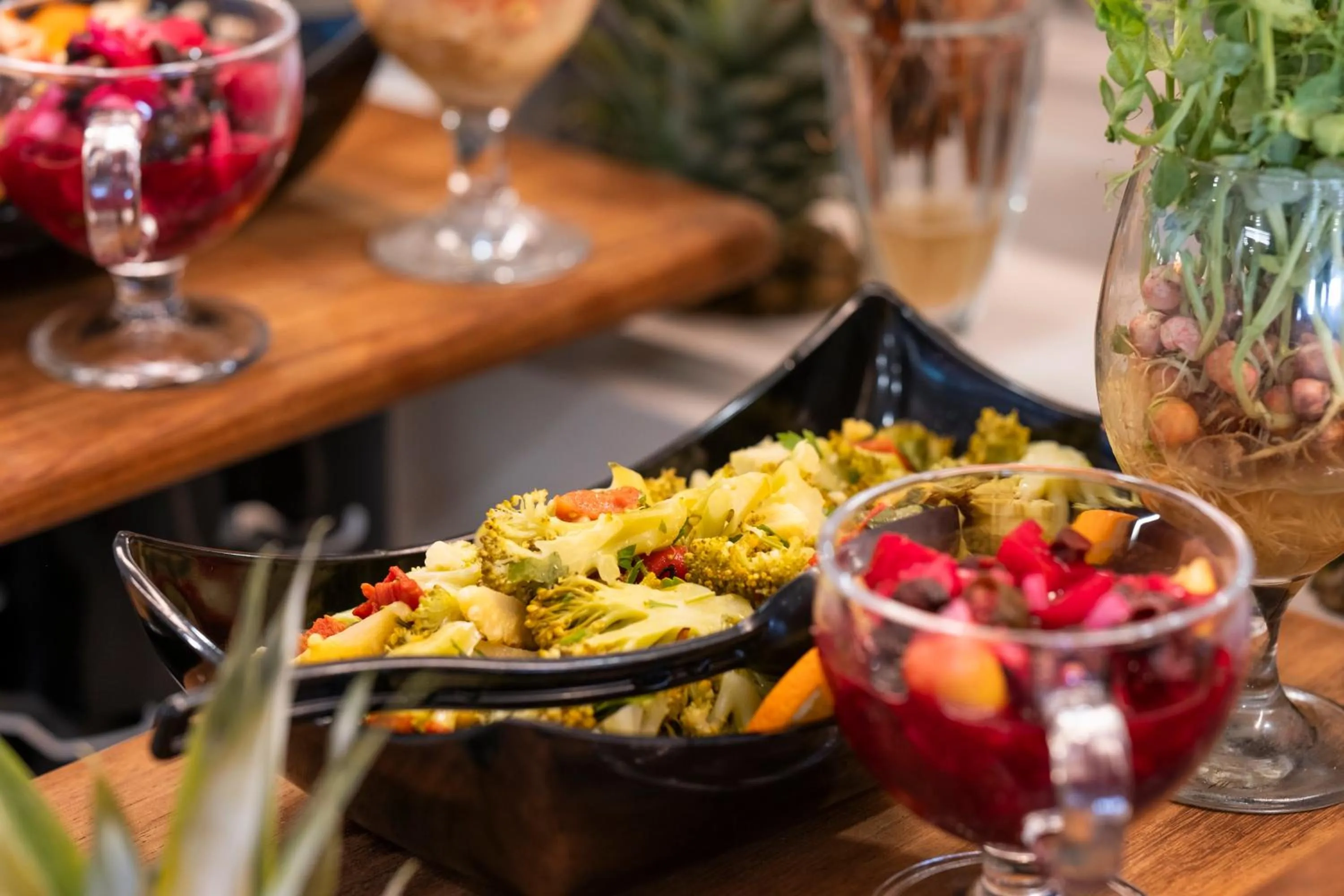 Iz Flower Side Beach Hotel