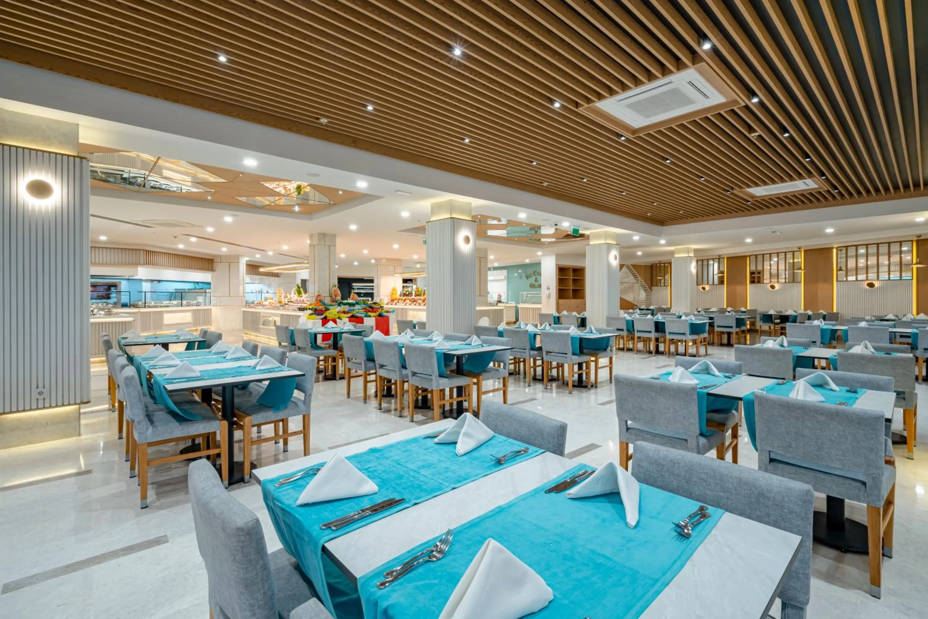 Iz Flower Side Beach Hotel