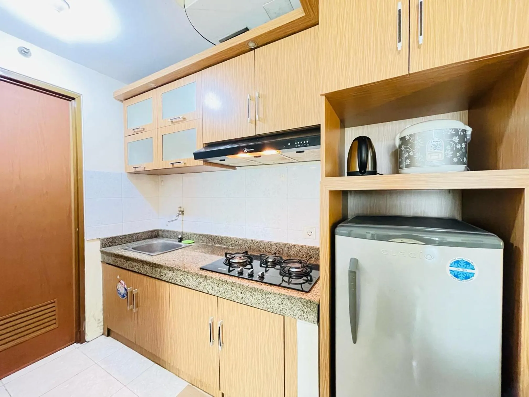 Executive Private 2BR at Galeri Ciumbuleuit 1 Apartement By Travelio