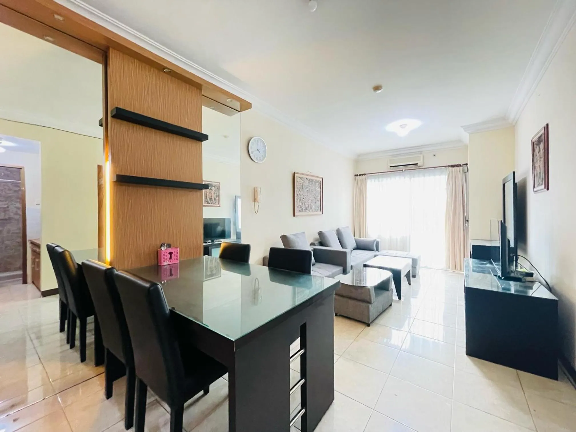 Executive Private 2BR at Galeri Ciumbuleuit 1 Apartement By Travelio