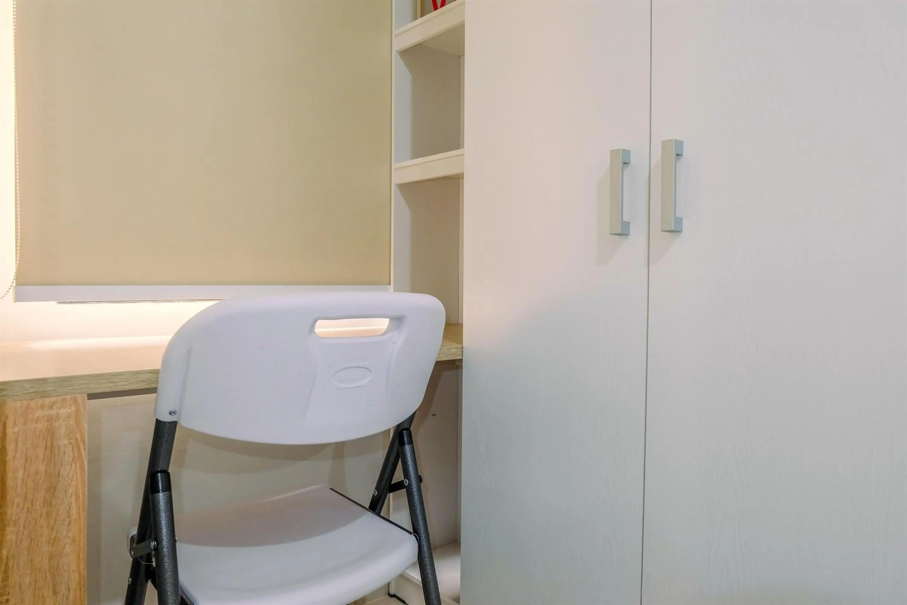 Simply and Homey Studio Transpark Cibubur Apartment By Travelio