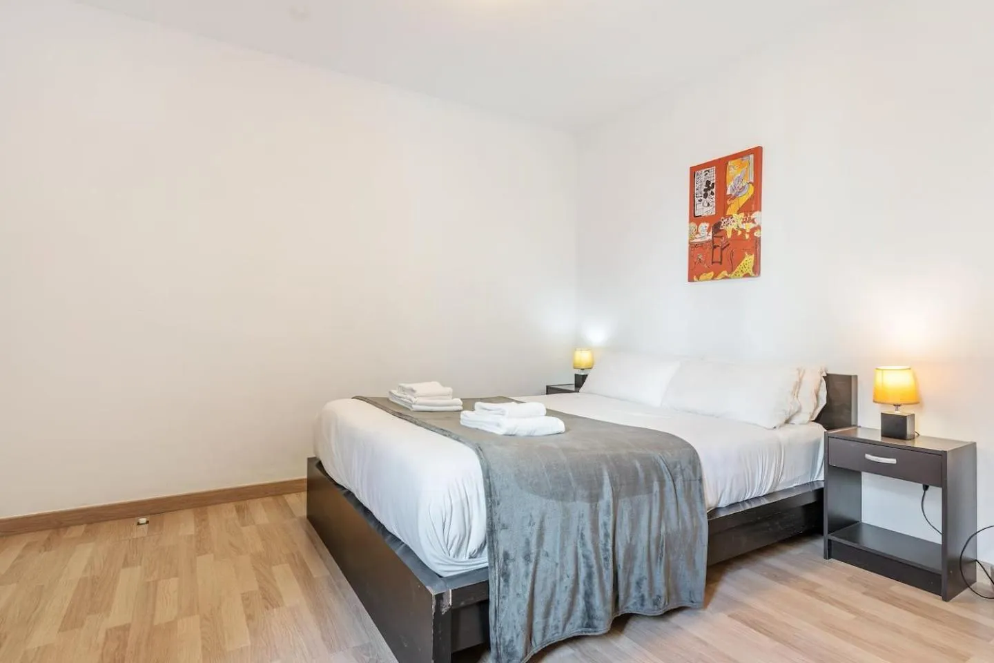 Bed in Avenida Gaudí View 2-Min to Sagrada