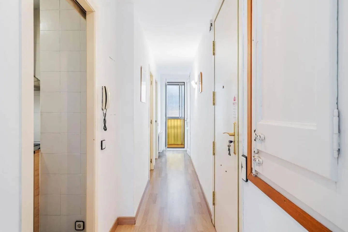 Avenida Gaudí View 2-Min to Sagrada