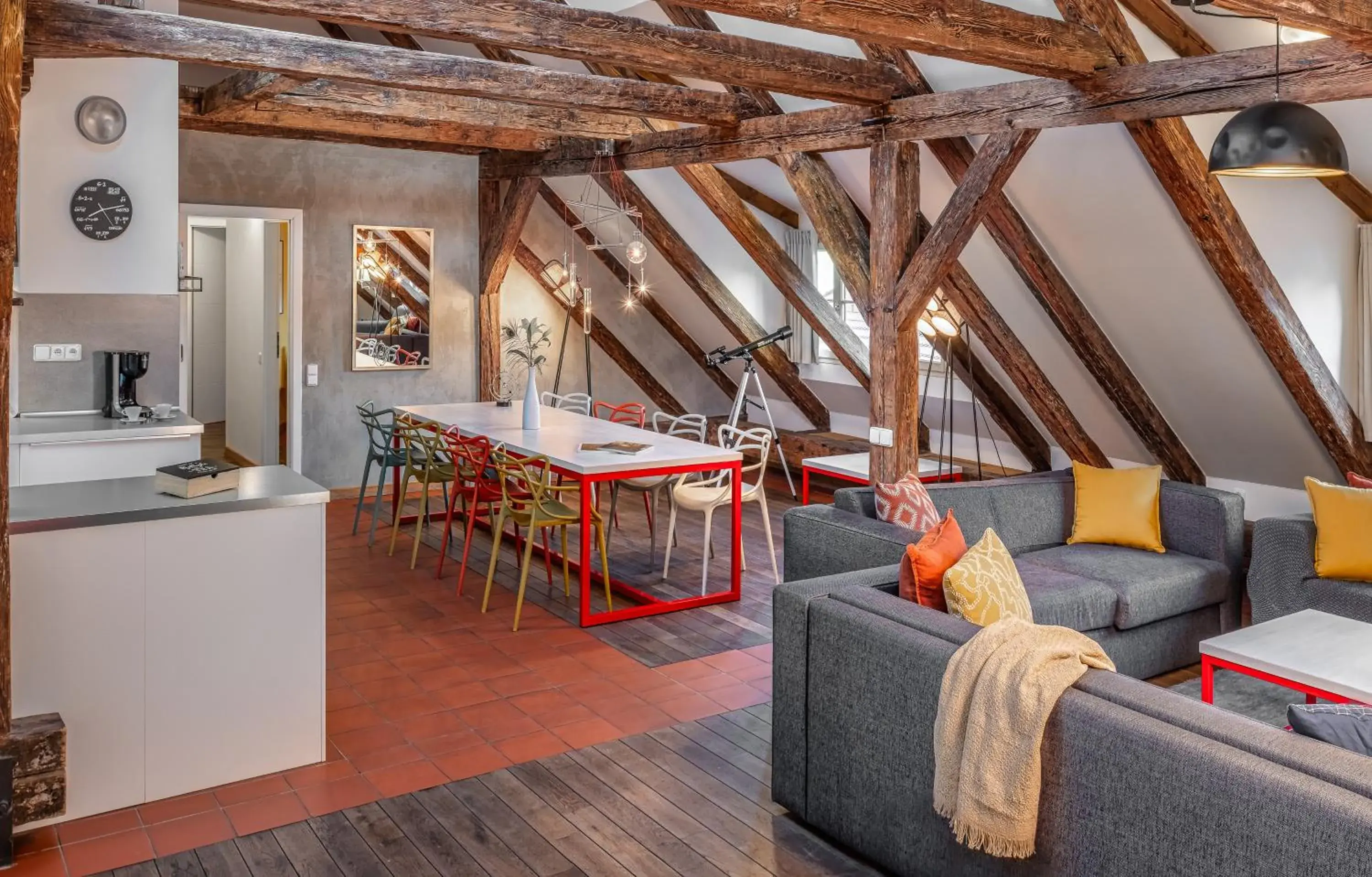 Three Bedroom Apartment with terrace Kepler in 4 Arts Apartments by Adrez Three Bedroom Apartment with terrace Kepler in 4 Arts Apartments by Adrez