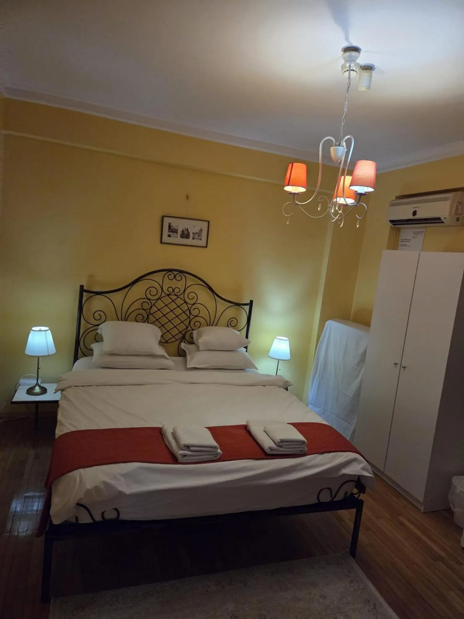 Bed in Bucharest Boutique Accommodation by Hotels