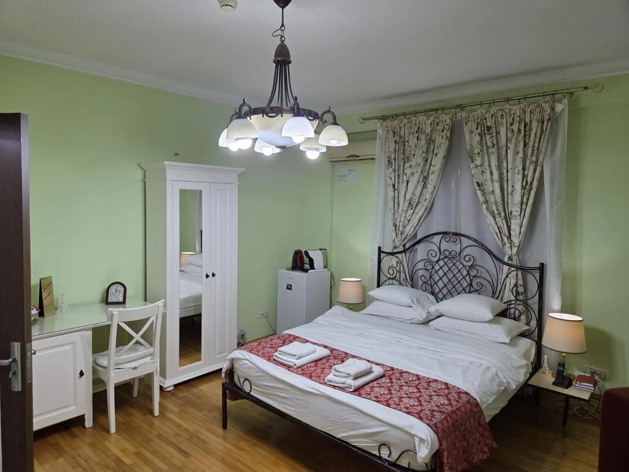 Bed in Bucharest Boutique Accommodation by Hotels