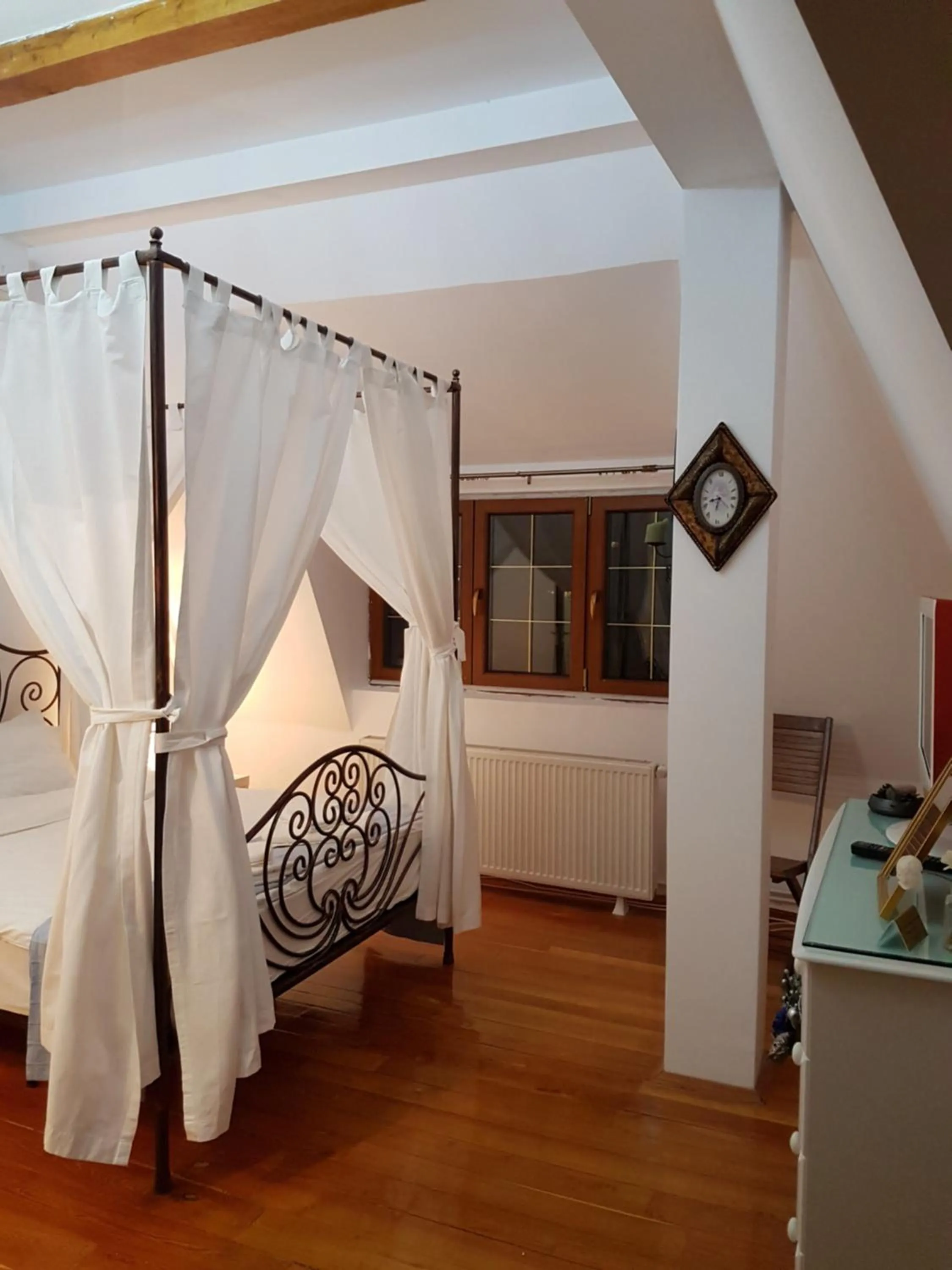 Bedroom, Bed in Bucharest Boutique Accommodation by Hotels