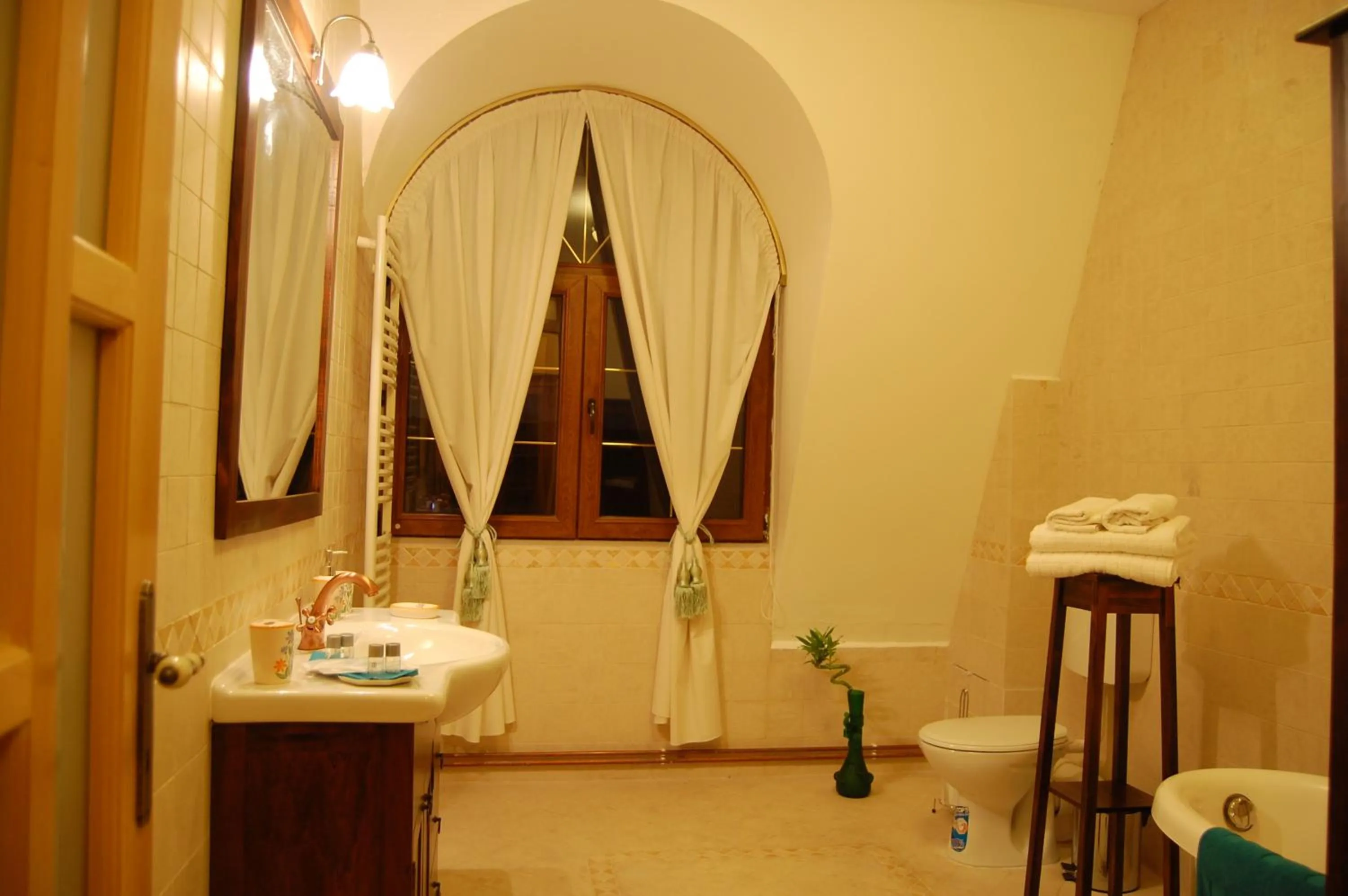 Bucharest Boutique Accommodation by Hotels