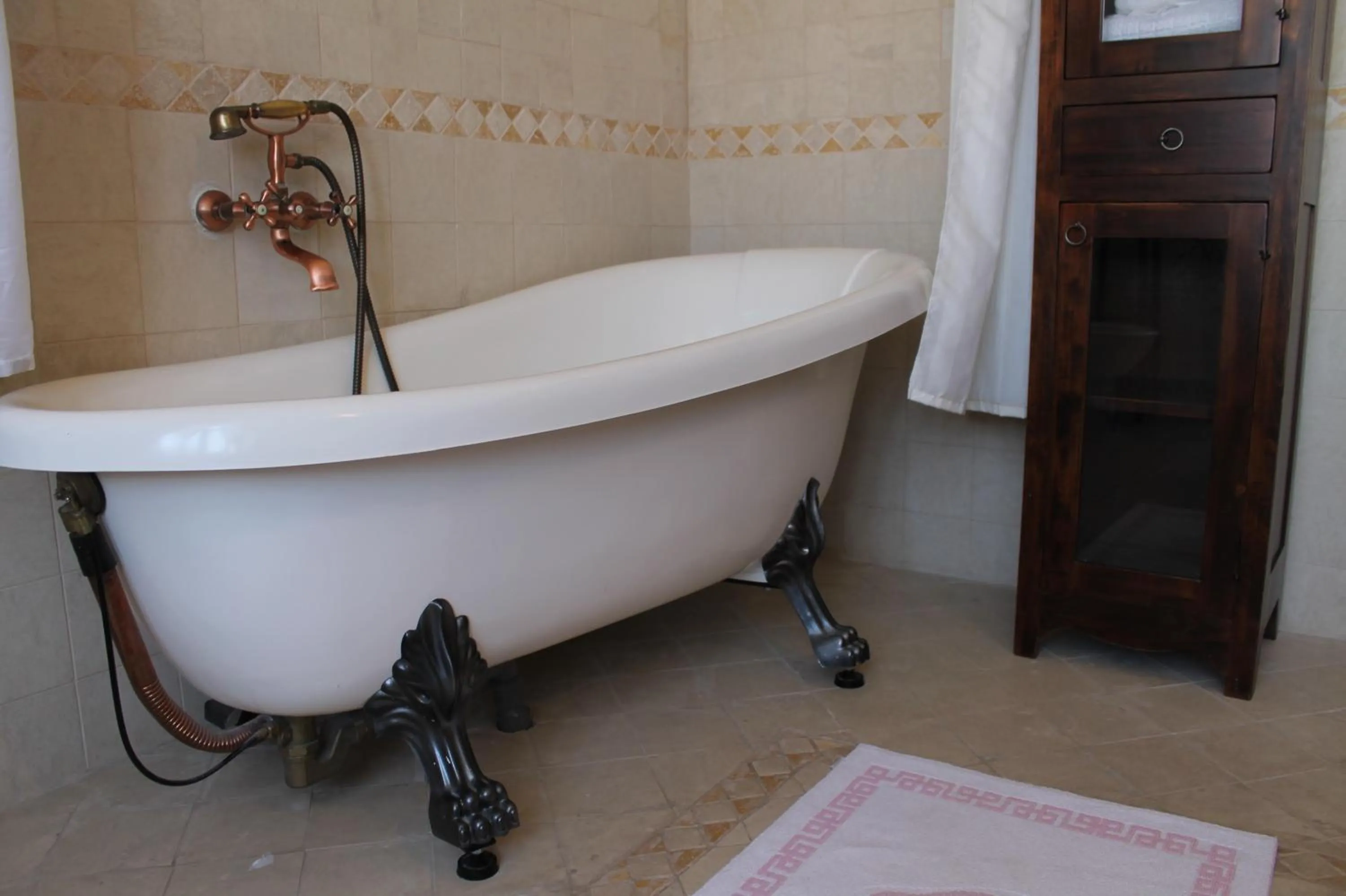 Bathroom in Bucharest Boutique Accommodation by Hotels