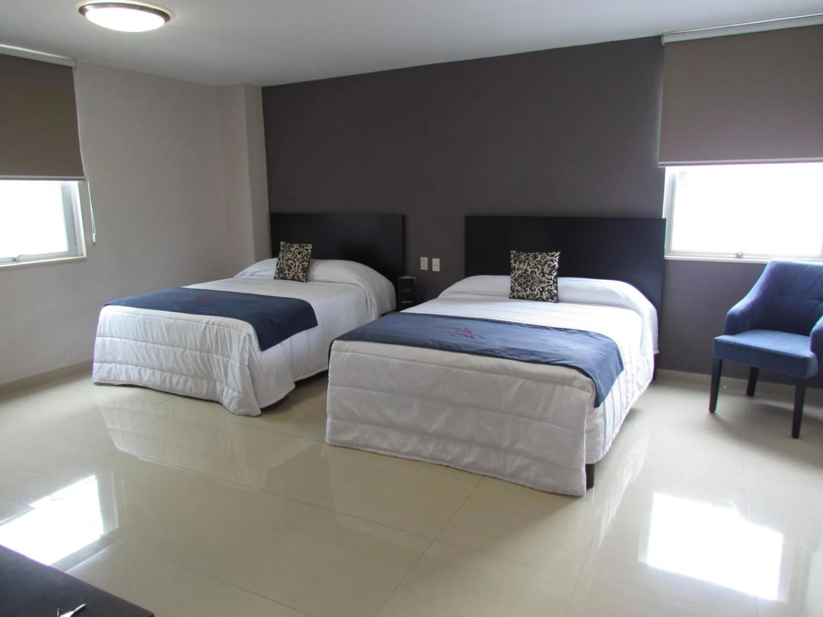 Photo of the whole room, Bed in Hotel HAUS Express