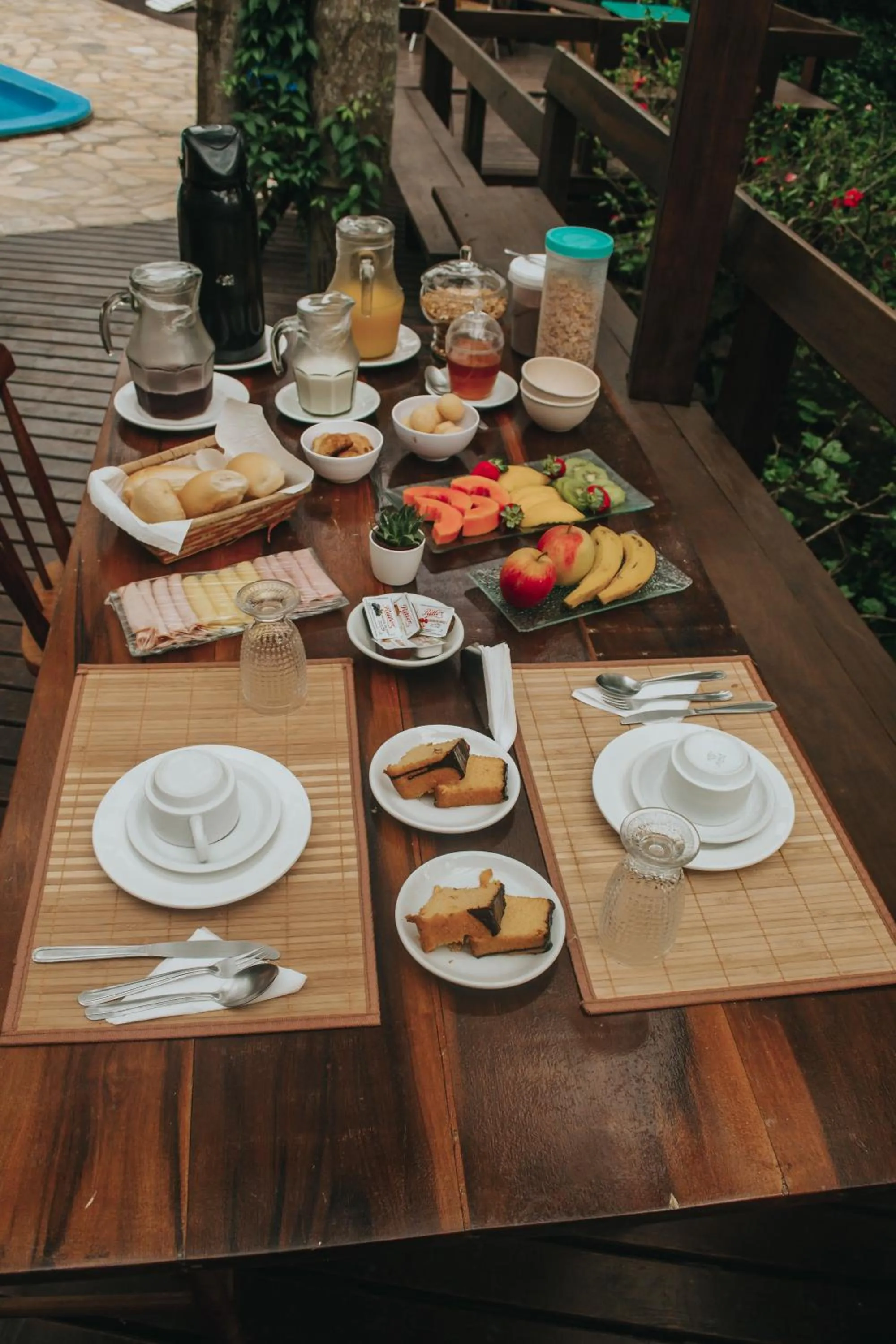 Continental breakfast in Pousada Rosa