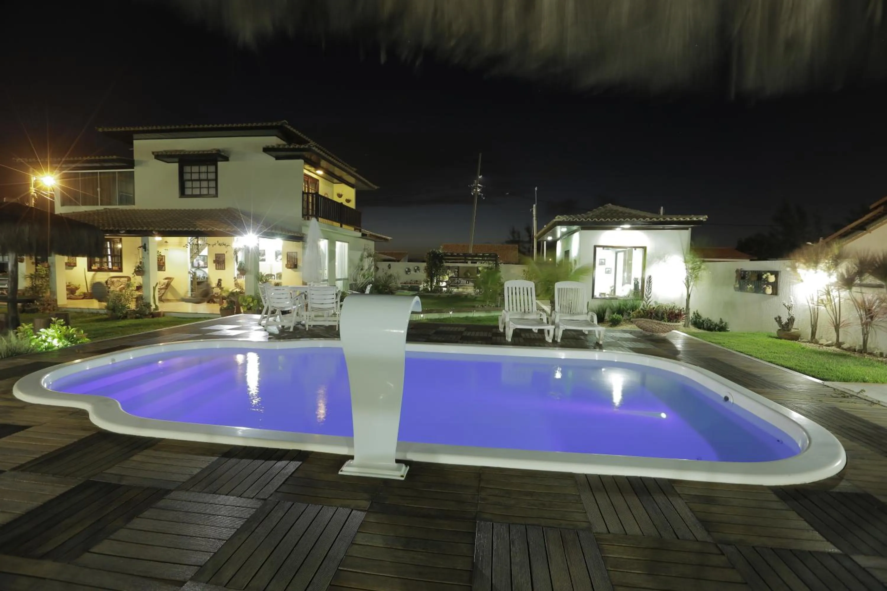 Swimming pool in Pousada Kactus