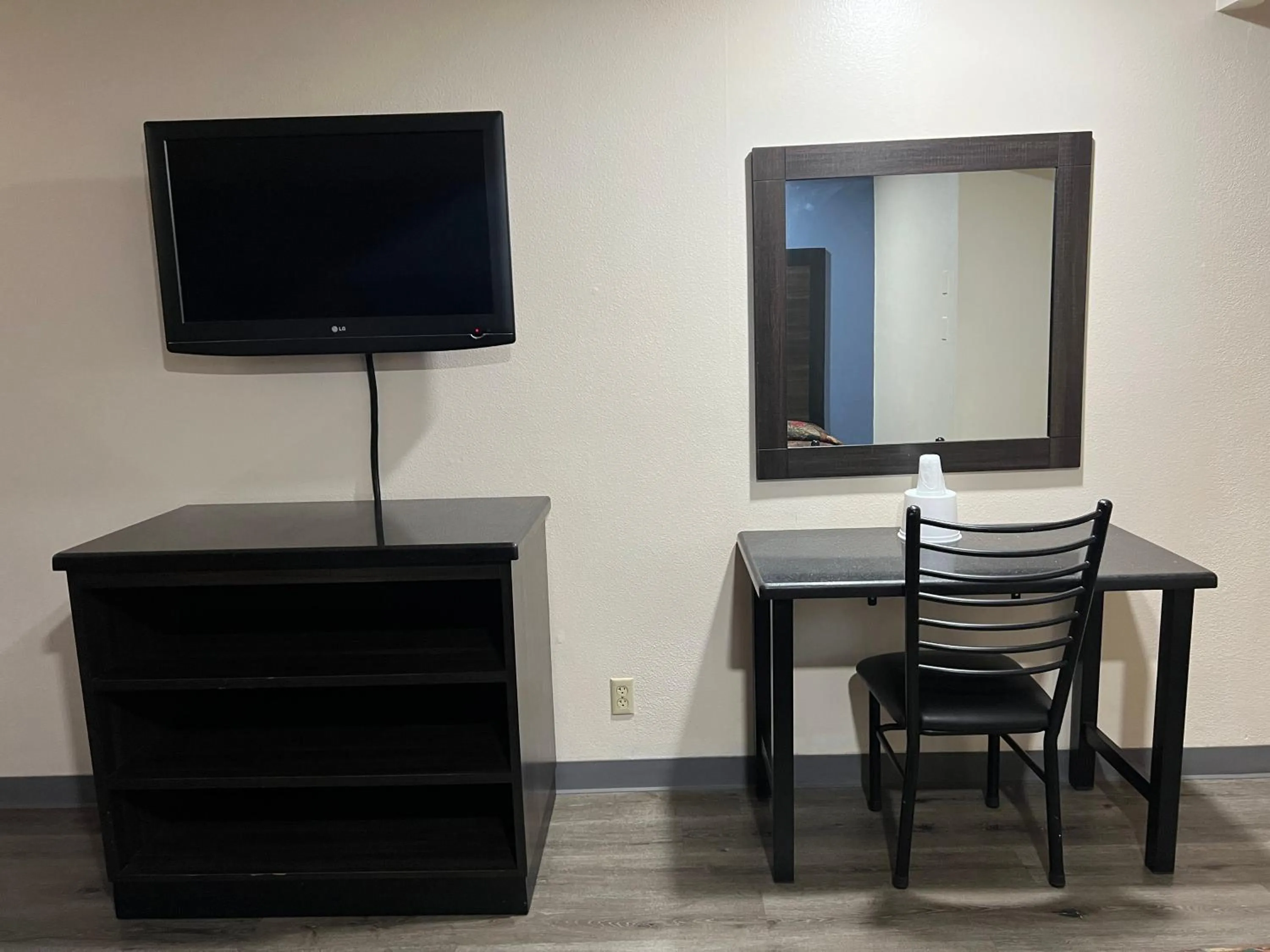 Economy Inn Fresno Yosemite