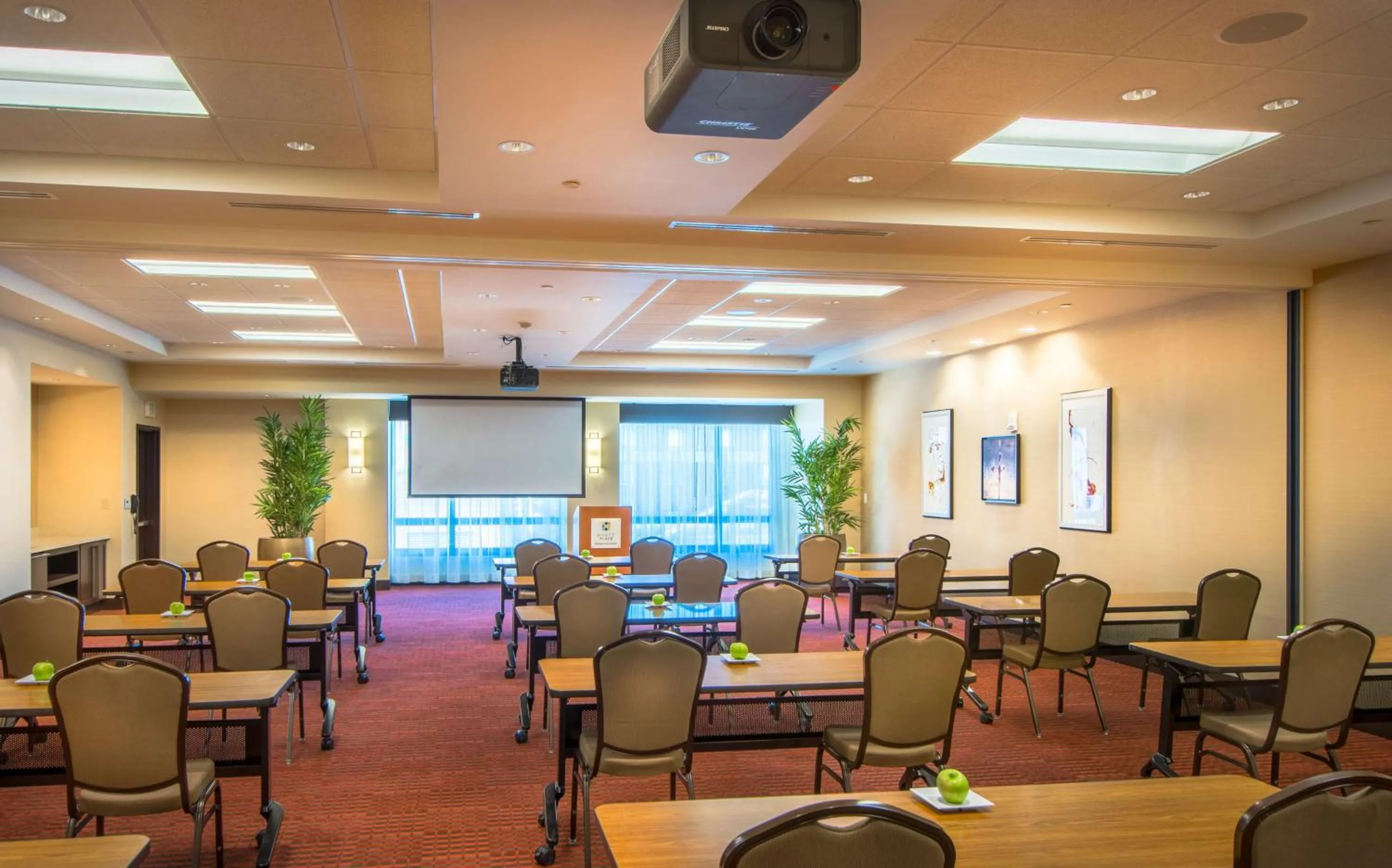 Meeting/conference room in Hyatt Place Baltimore Inner Harbor