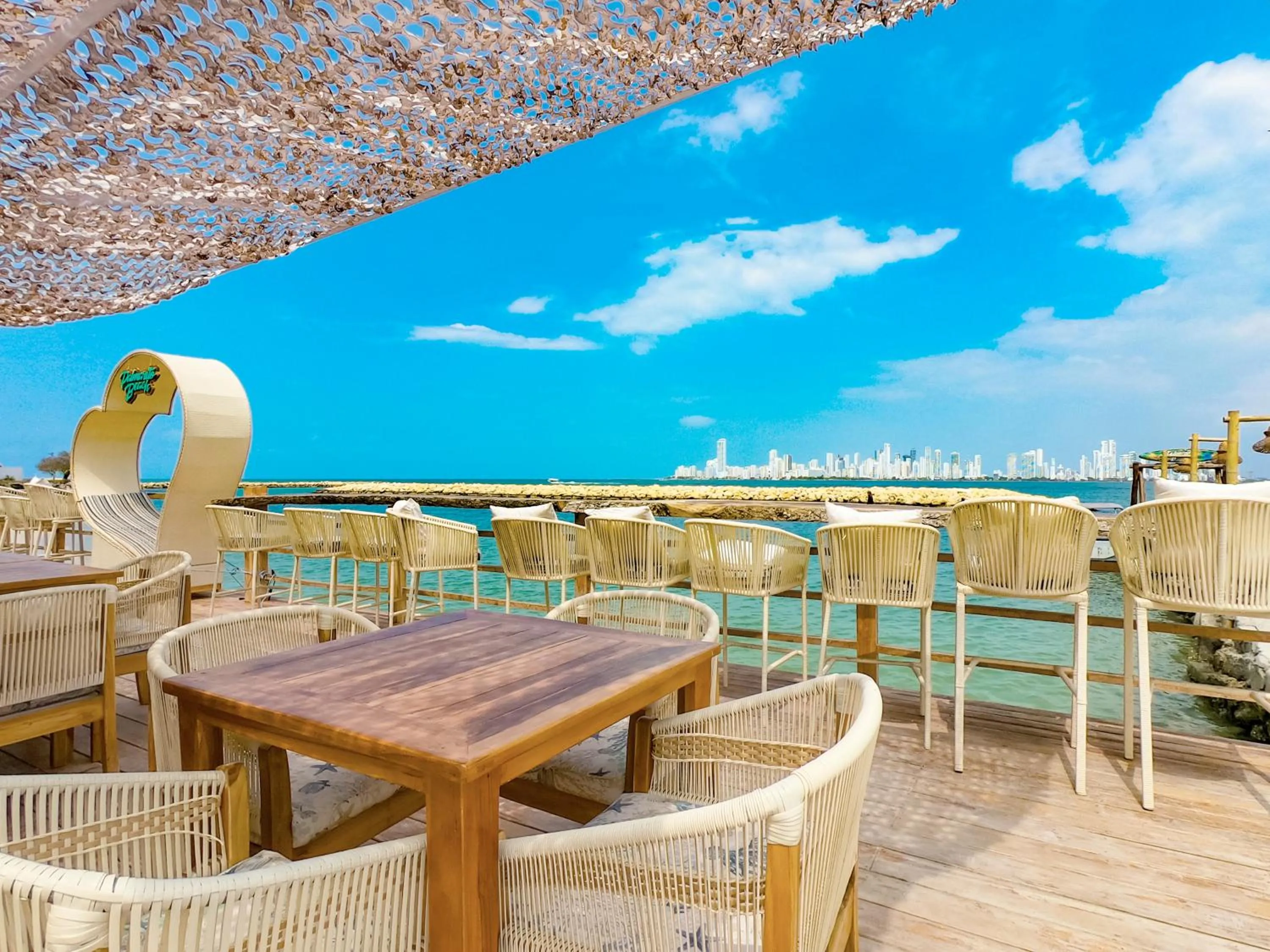 Nightclub / DJ in Palmarito Beach Hotel