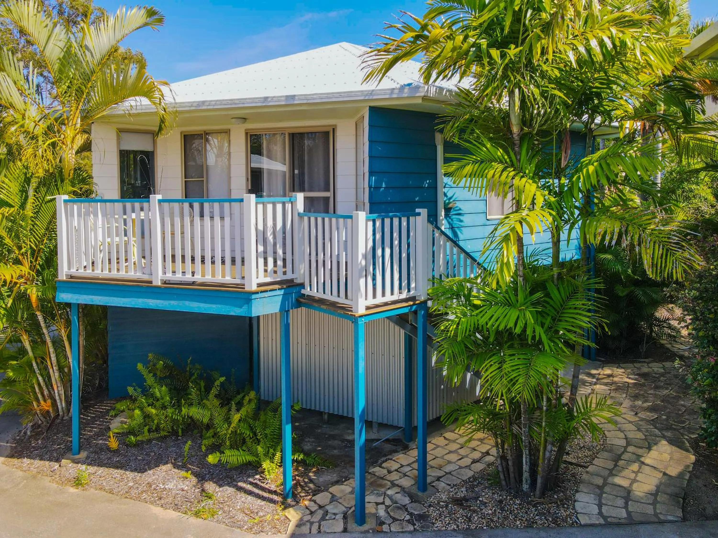 Balcony/Terrace in Boyne Island Motel and Villas