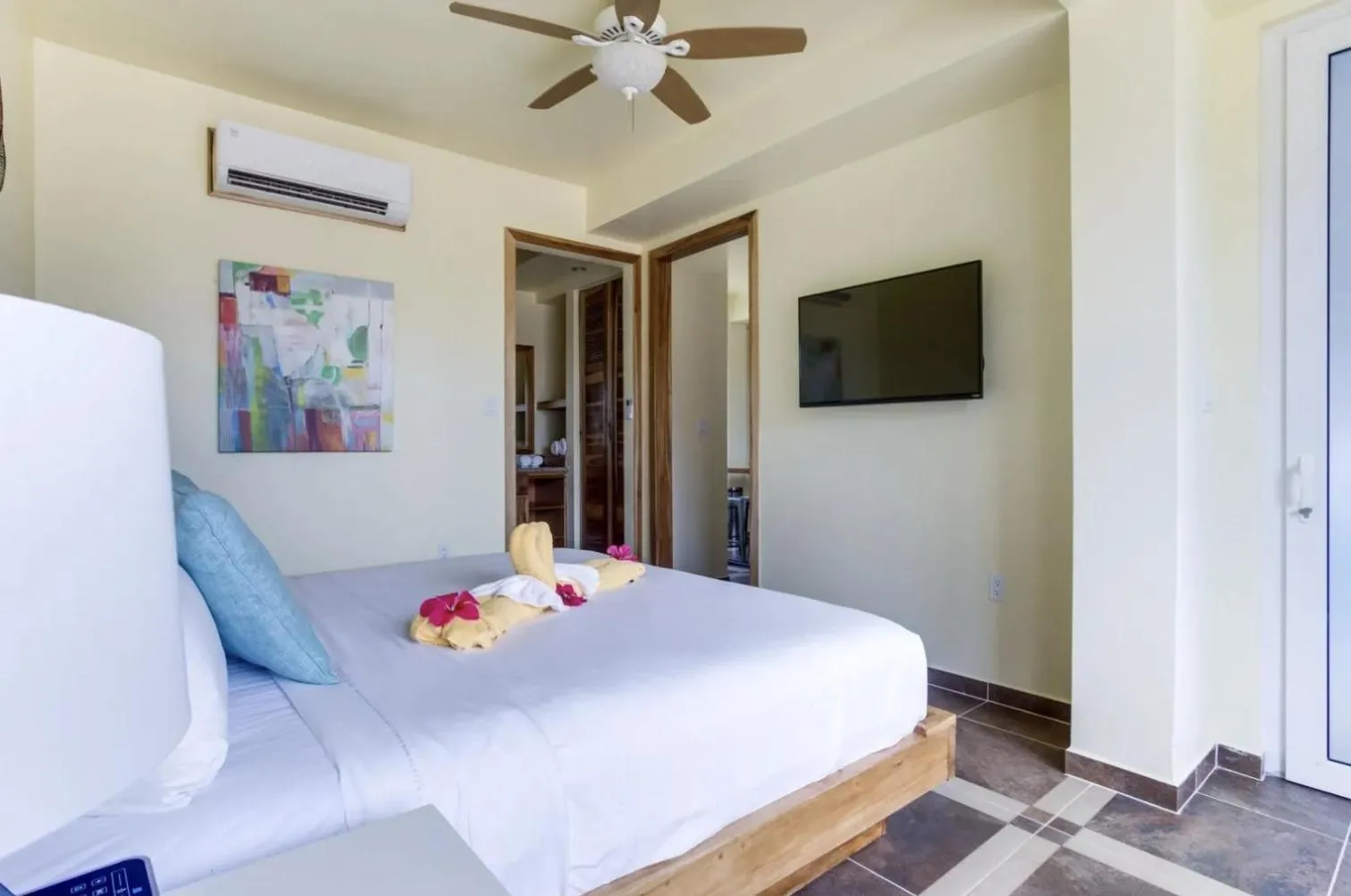 Bed in Brisa Oceano Resort