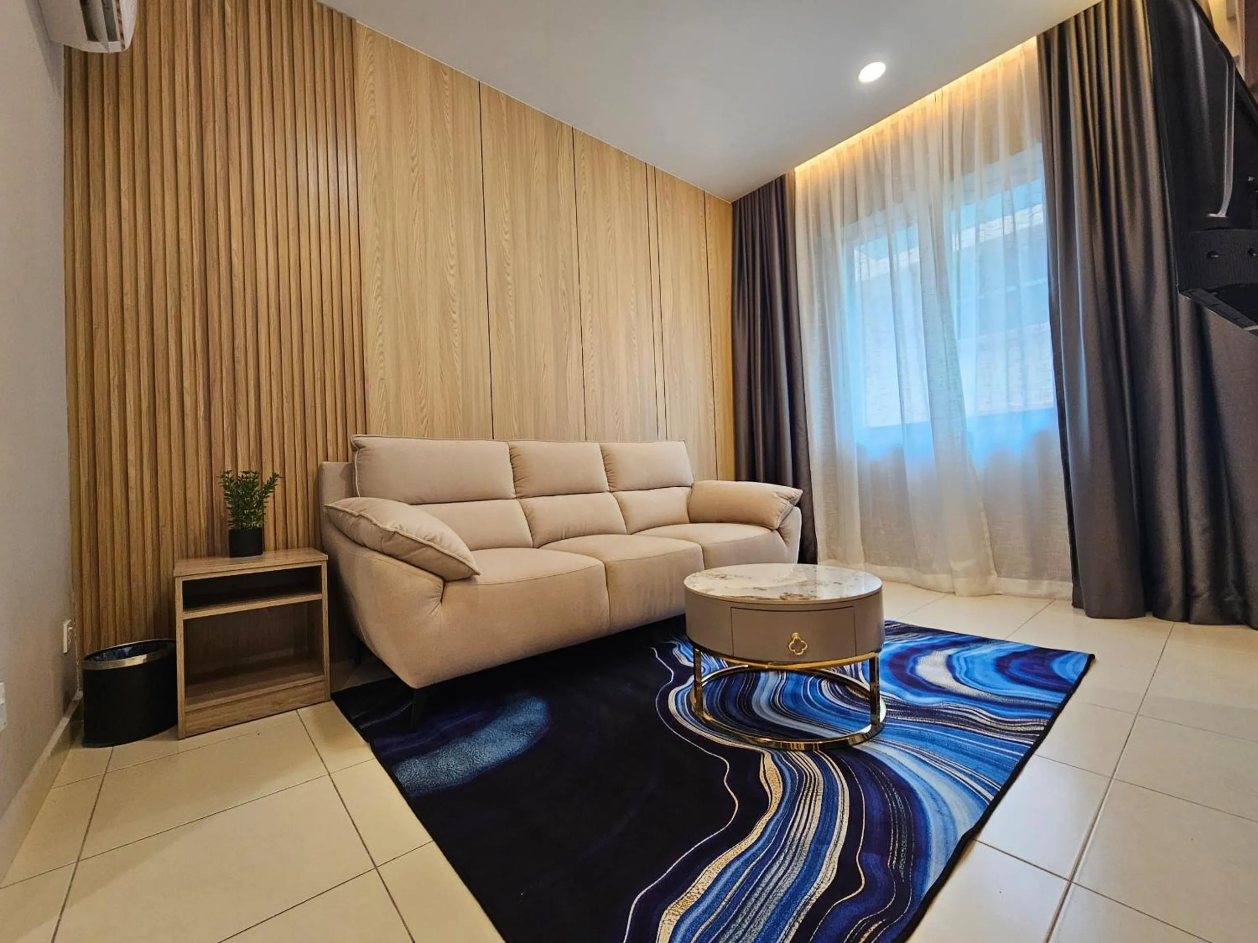 TV and multimedia in Hotel Golden View Nilai