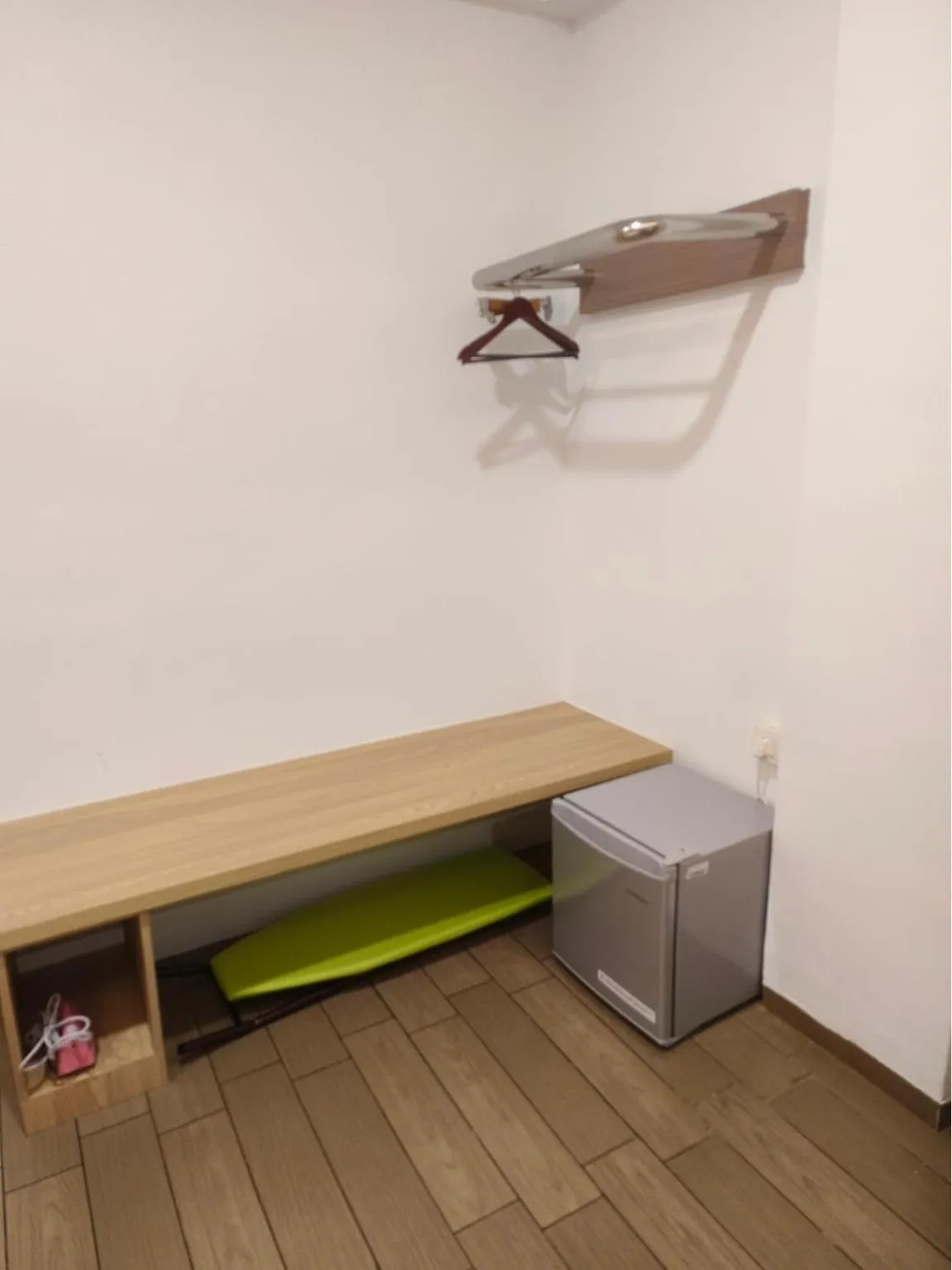 flat iron in Hotel Golden View Nilai