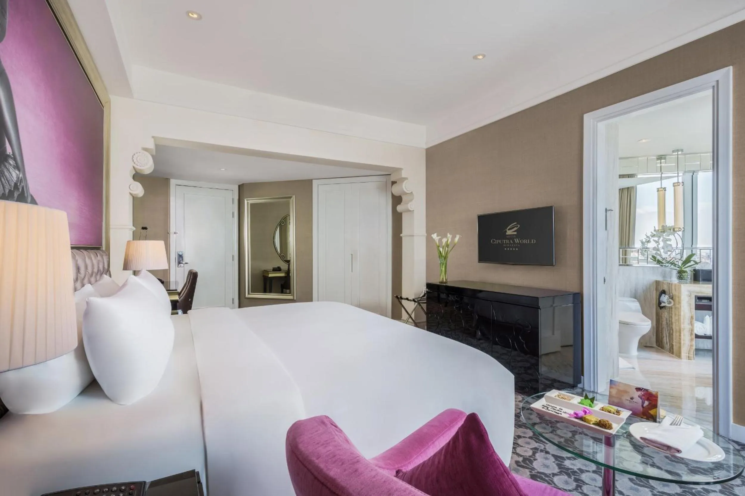 Bed in Hotel Ciputra World Surabaya managed by Swiss-Belhotel International