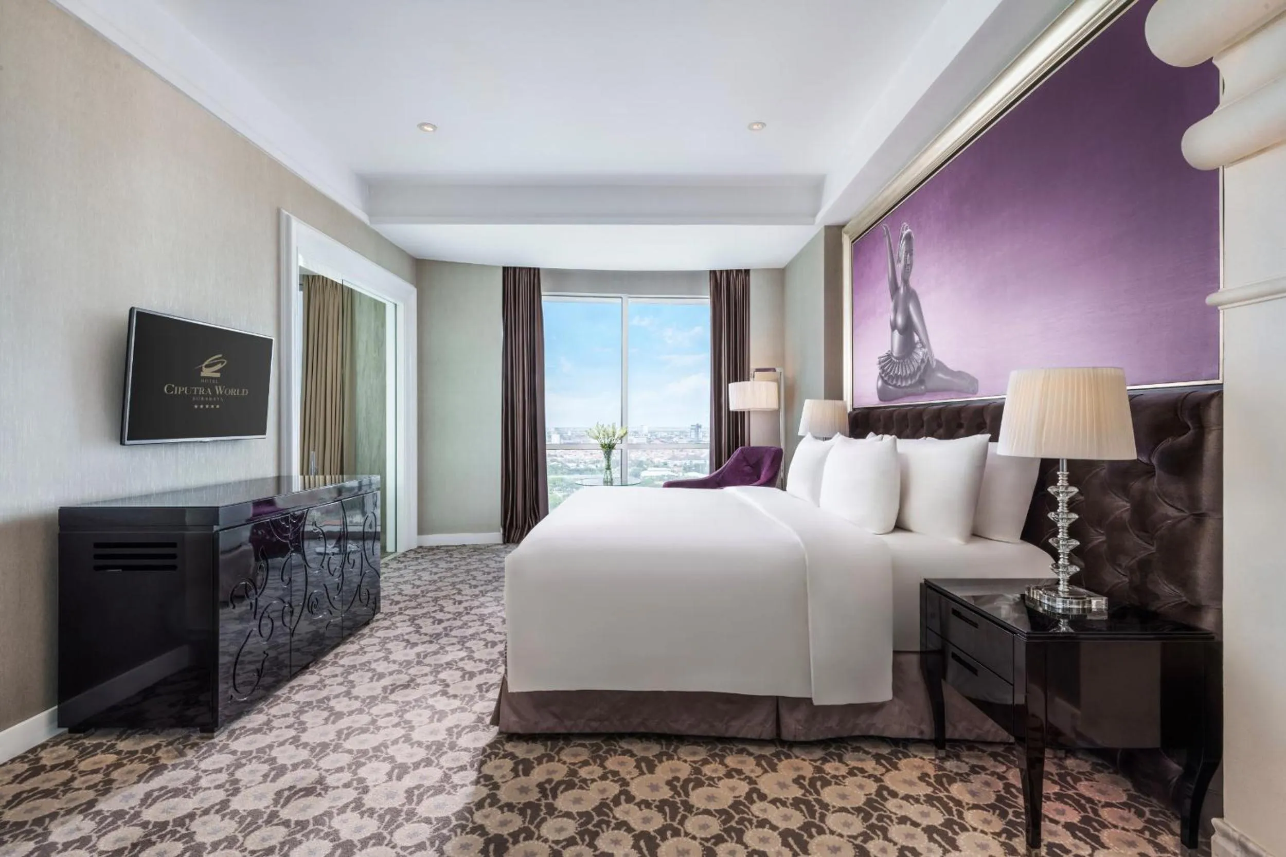 Bed in Hotel Ciputra World Surabaya managed by Swiss-Belhotel International