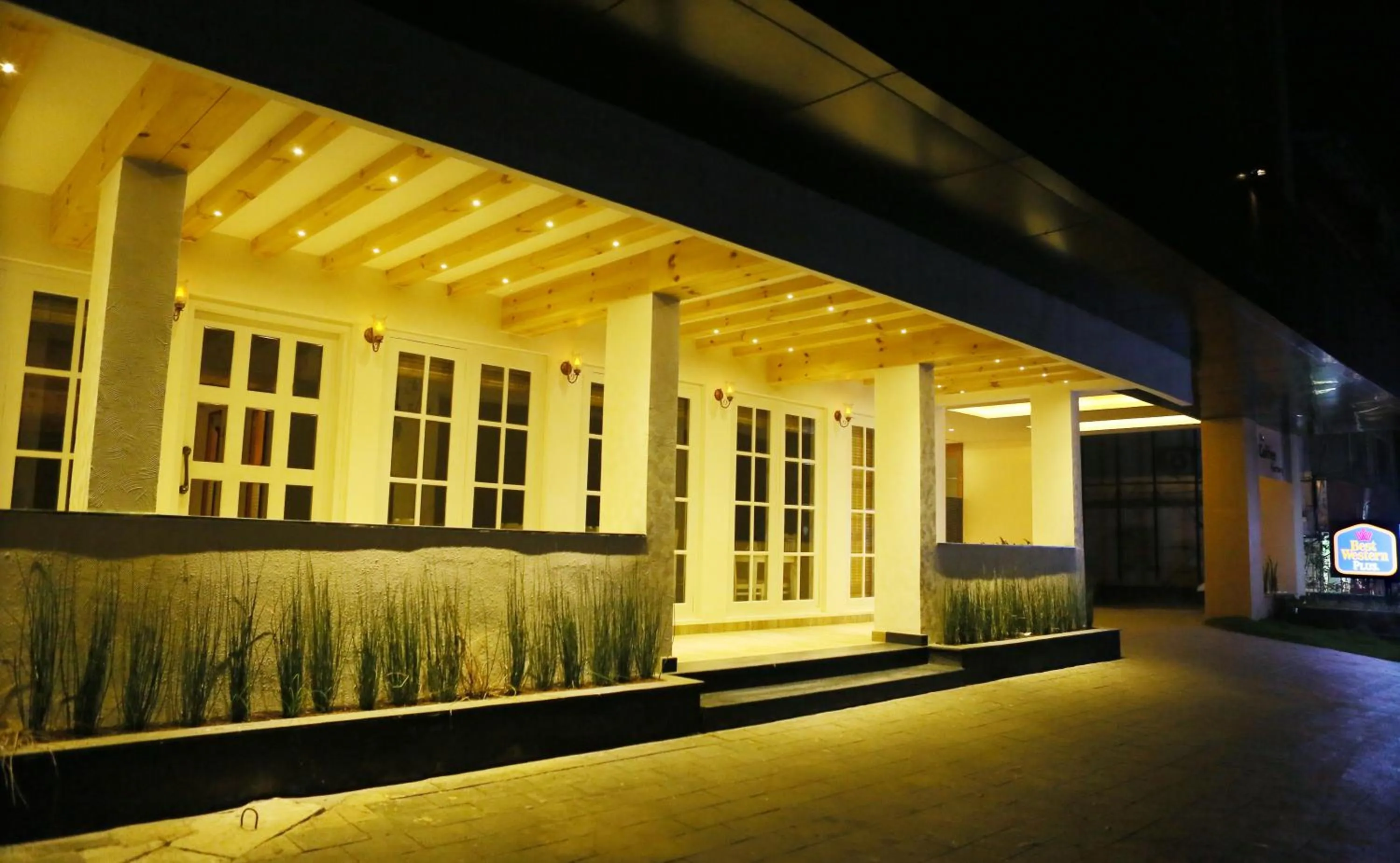 Facade/entrance in Hotel Indriya Wayanad