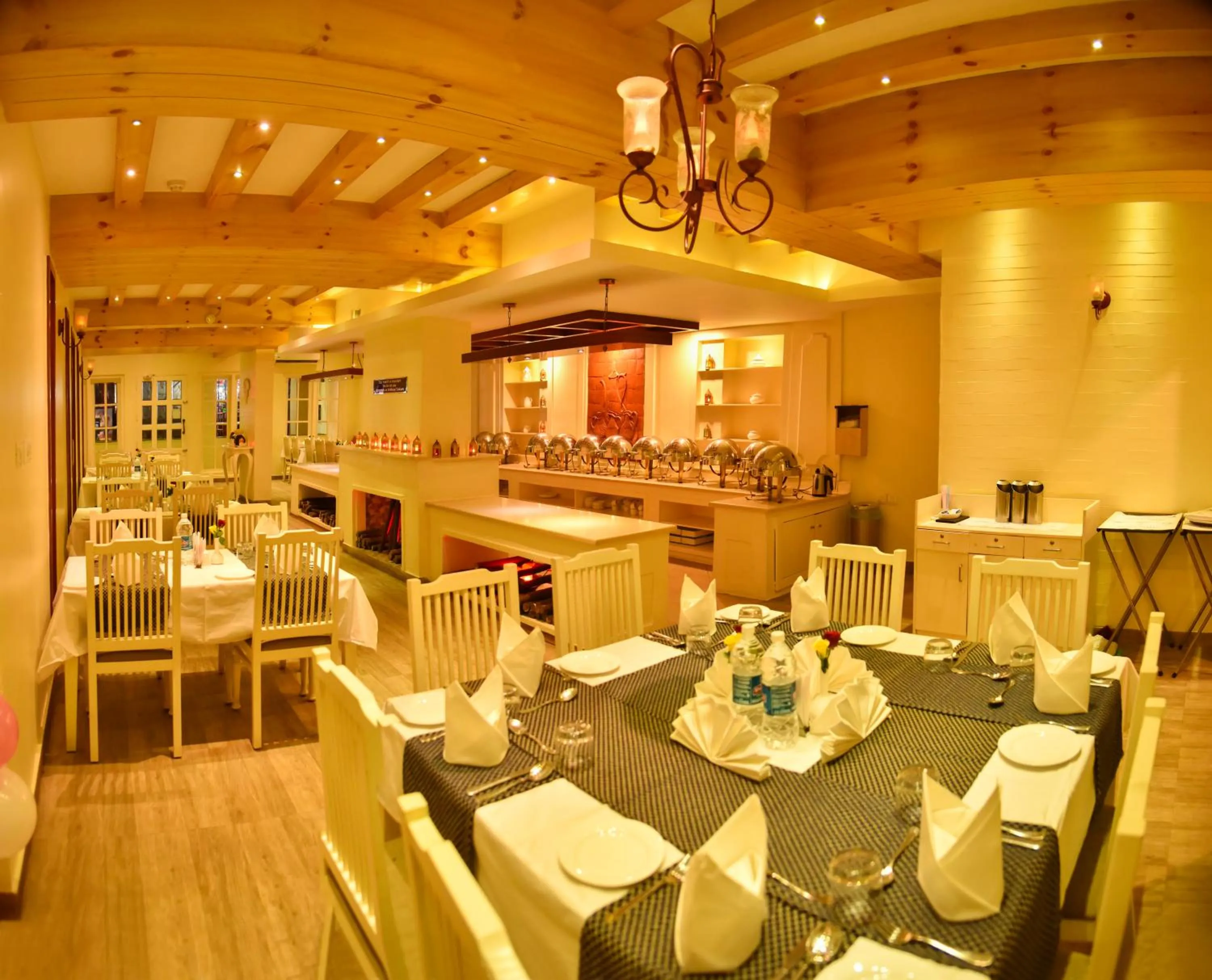 Restaurant/places to eat in Hotel Indriya Wayanad