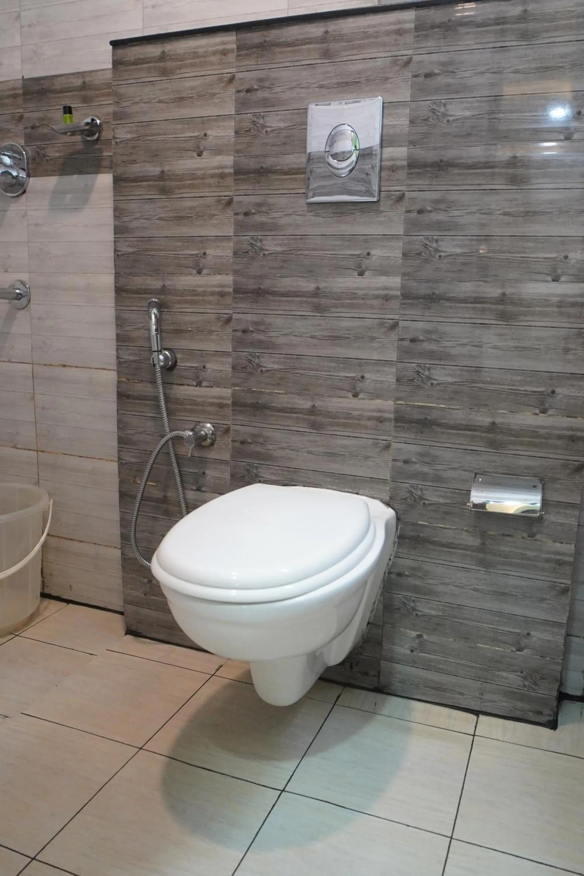 Bathroom in North Centre