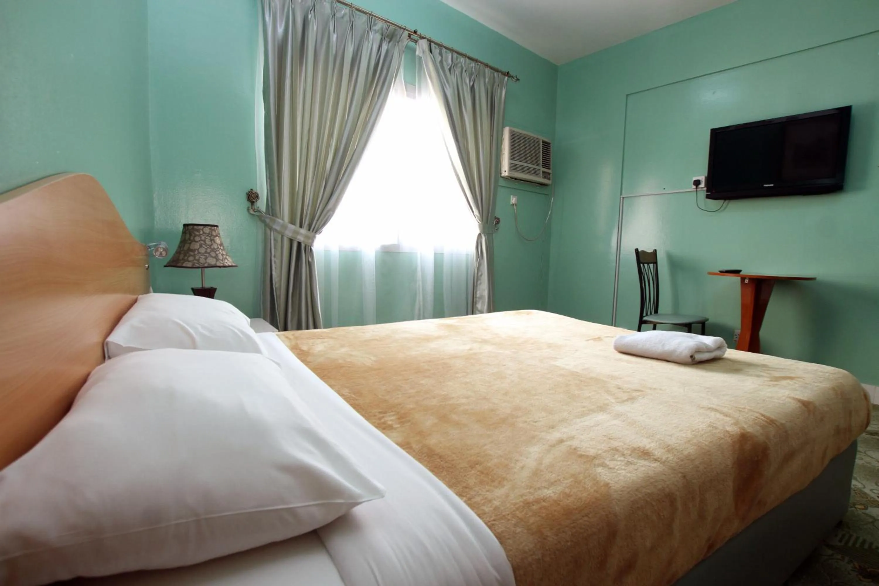 Bedroom, Bed in Zaineast Hotel