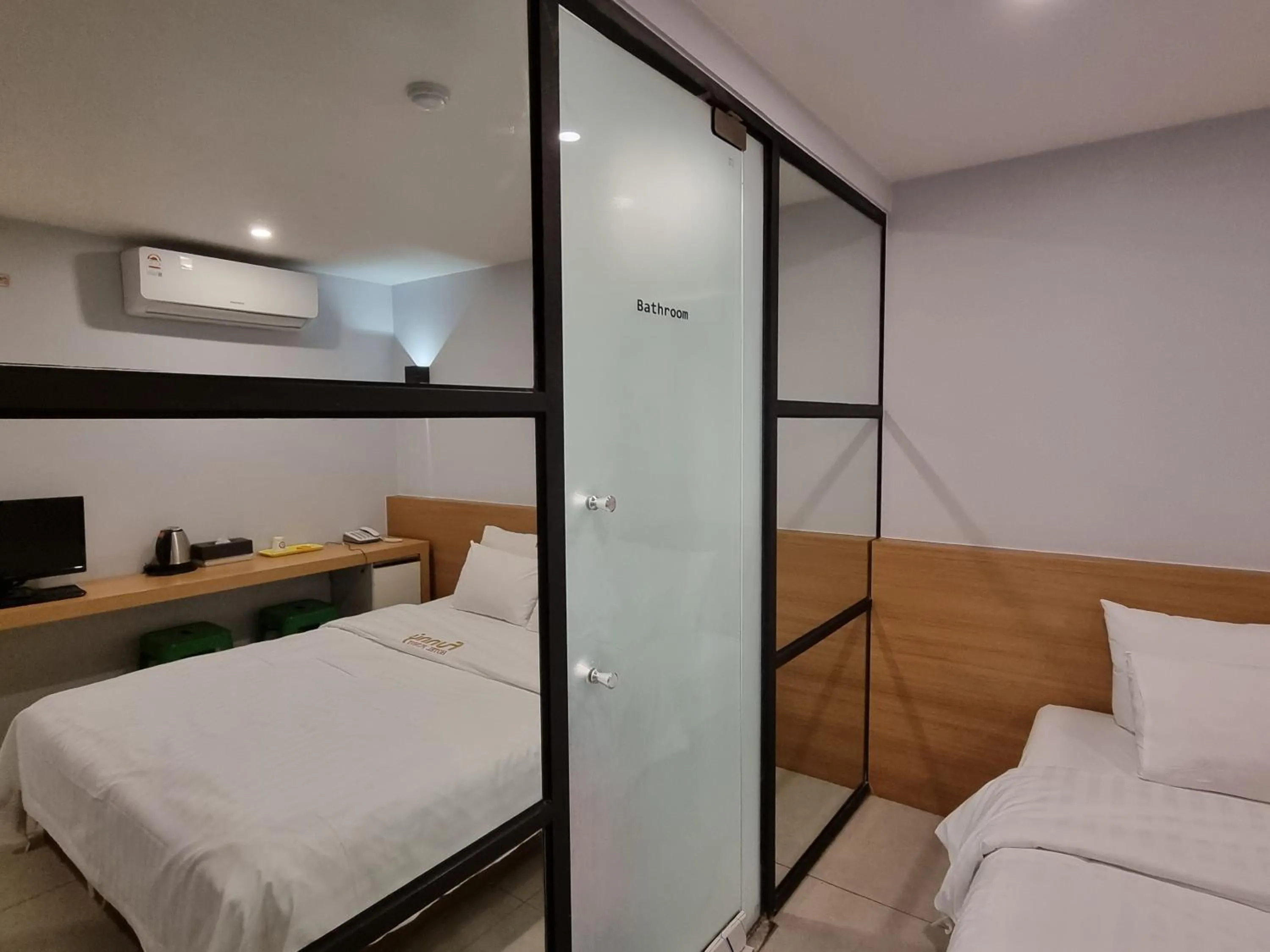 Bed in Jamsil Funny Hotel