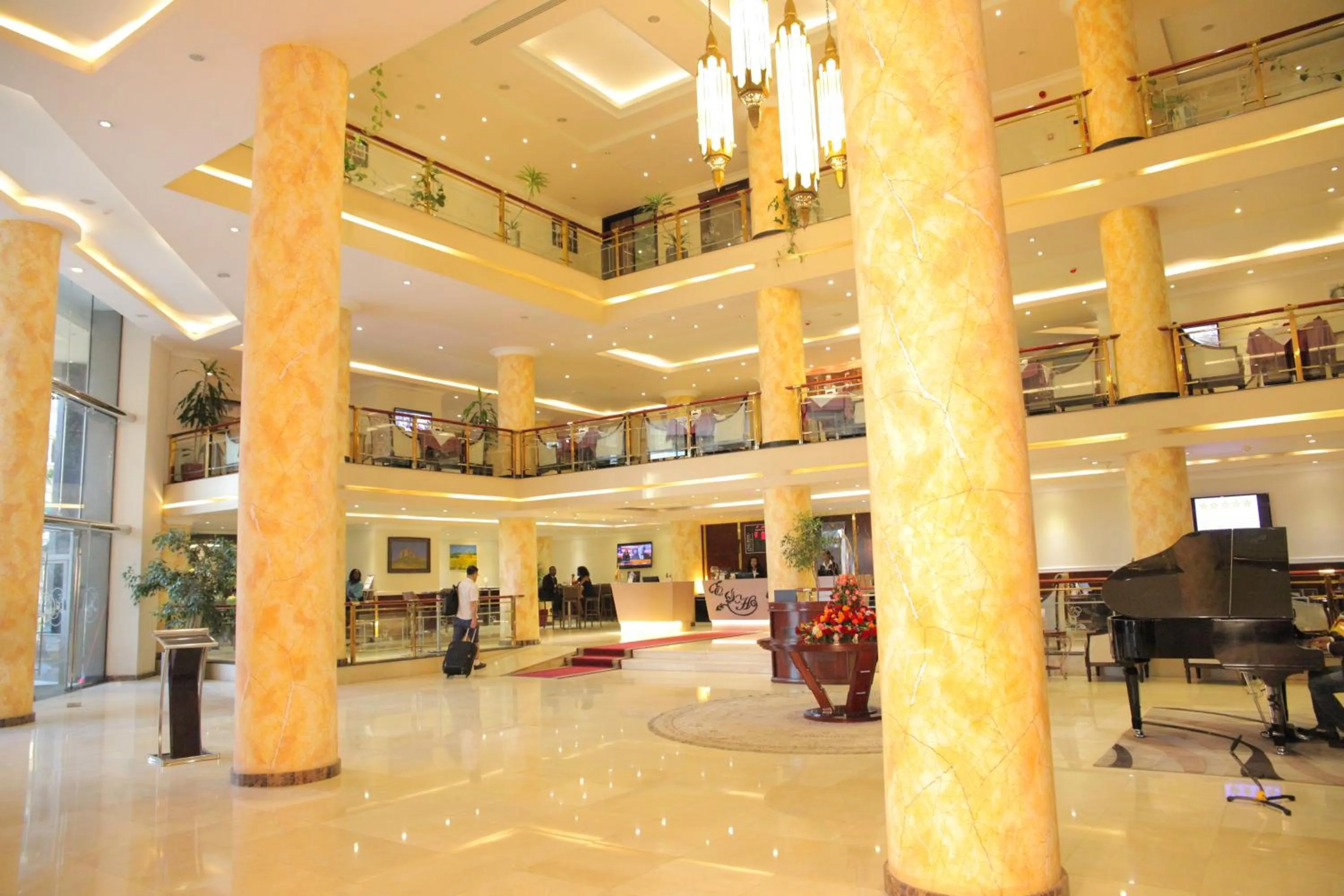 Lobby or reception in Elilly International Hotel