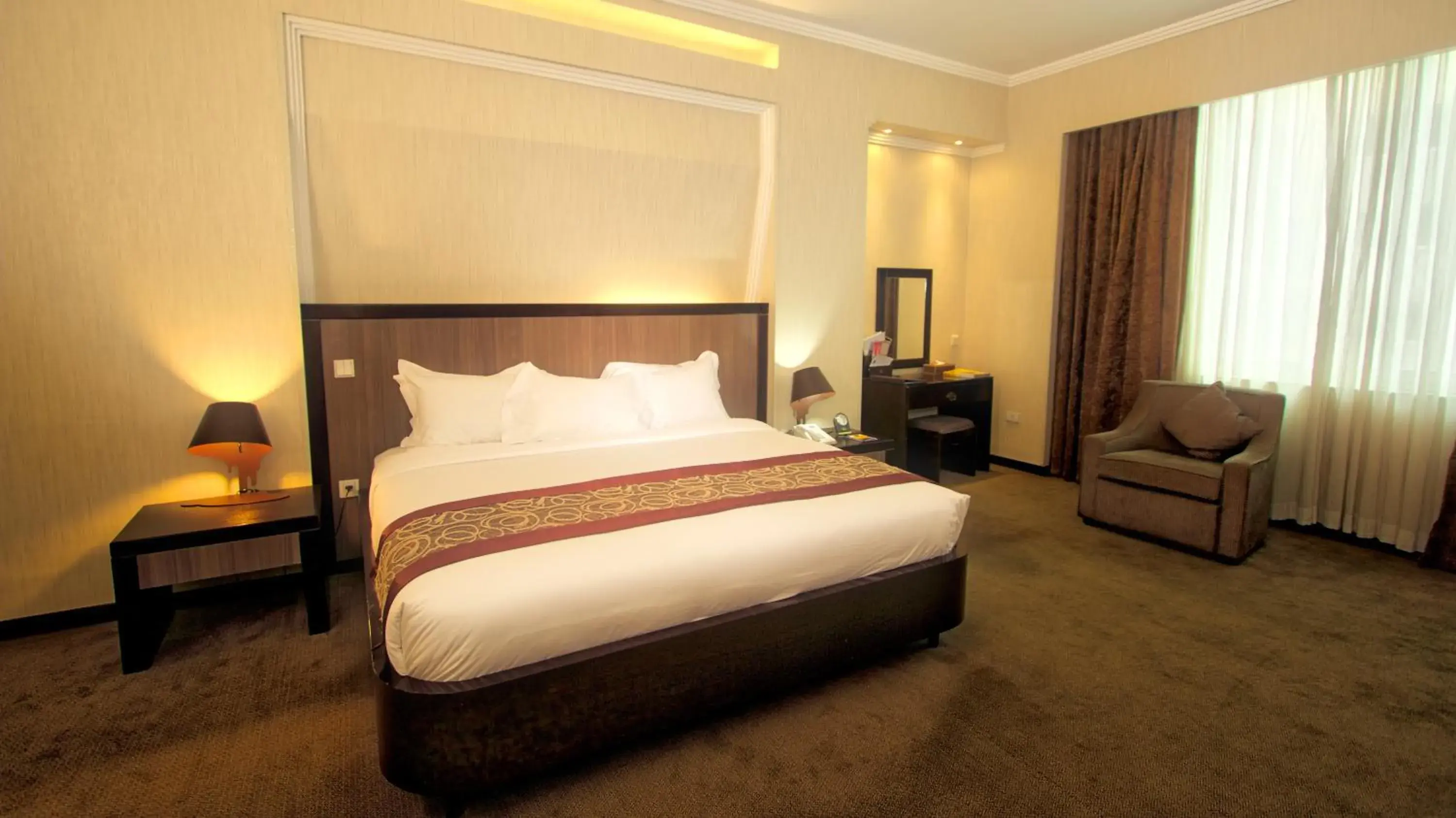 Junior Suite in Elilly International Hotel Junior Suite in Elilly International Hotel