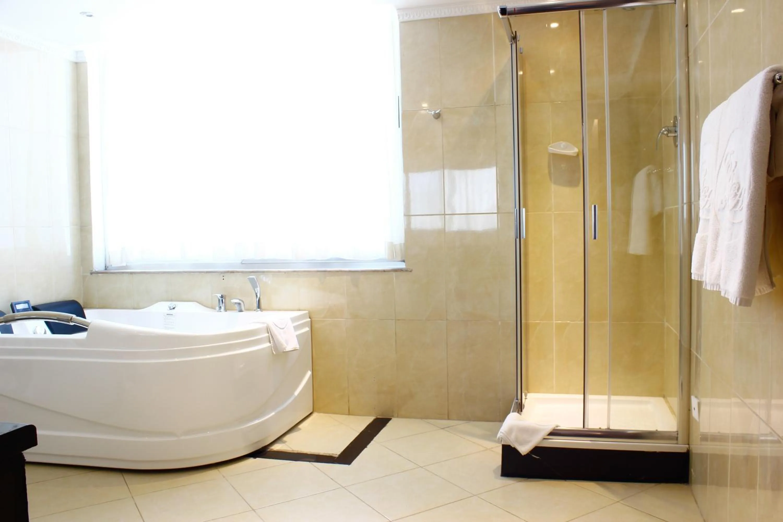 Spa and wellness centre/facilities in Elilly International Hotel