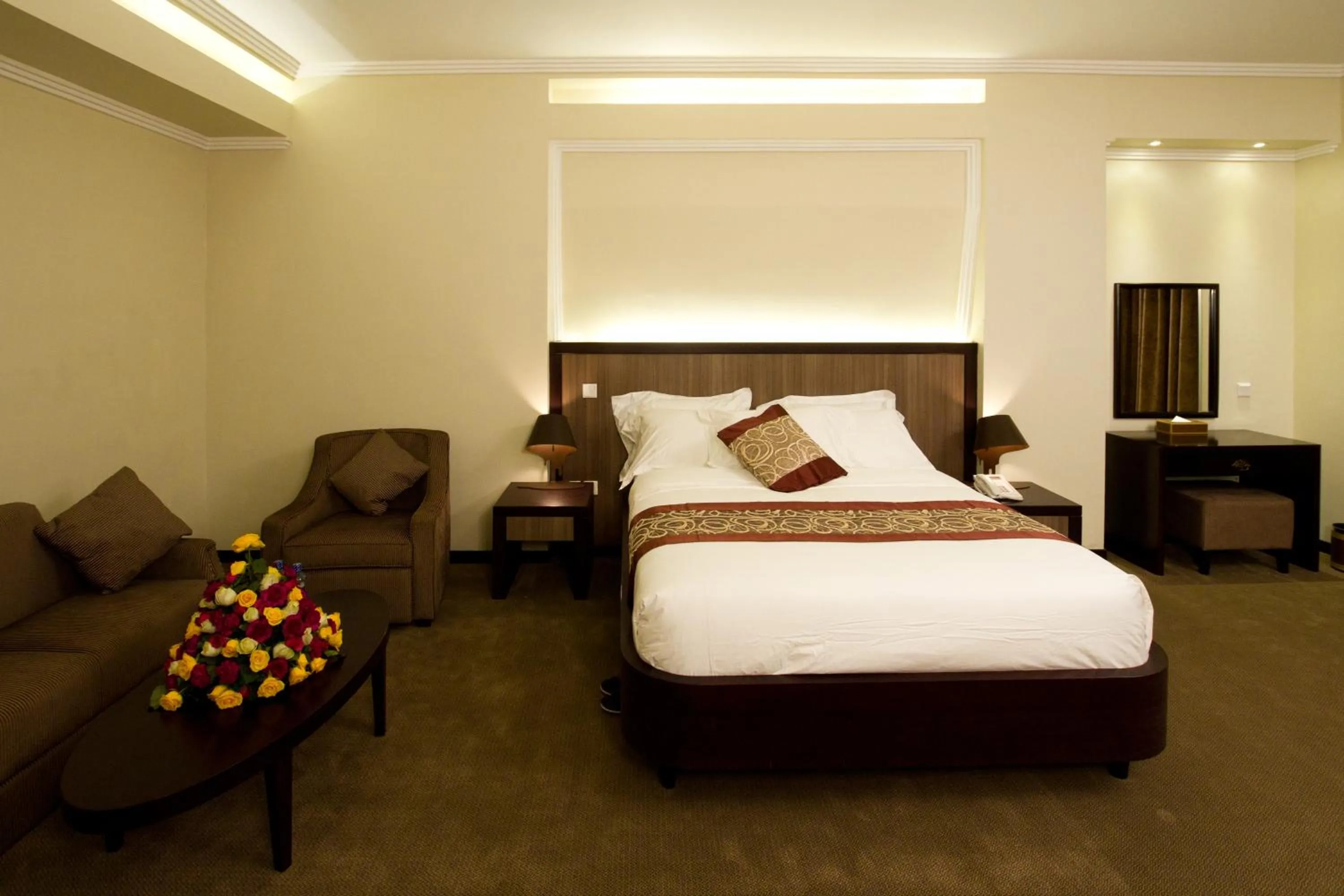 Bed in Elilly International Hotel