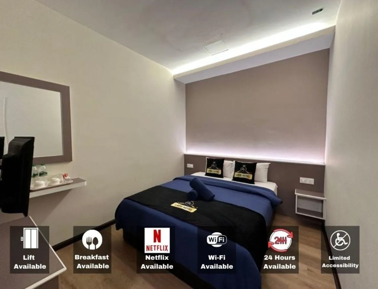 Bed in Hotel Lavie at Centrum