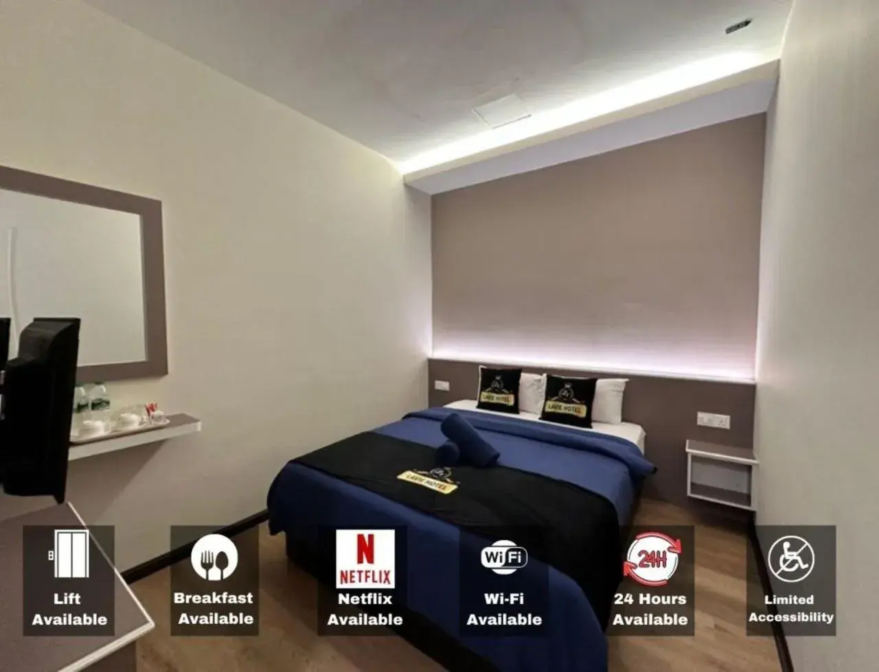 Standard Double Room in Hotel Lavie at Centrum Standard Double Room in Hotel Lavie at Centrum