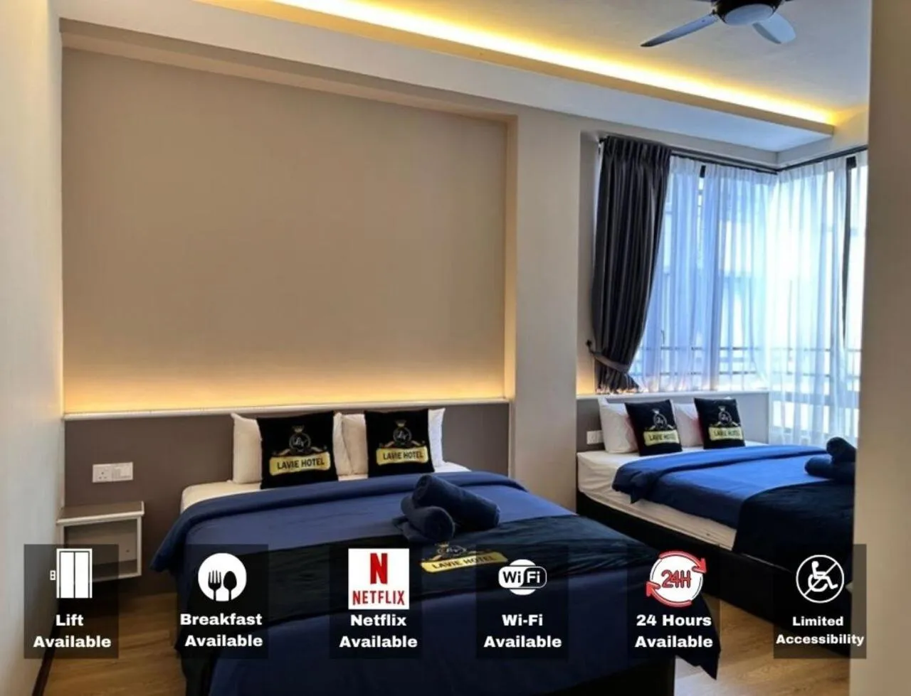 Bed in Hotel Lavie at Centrum