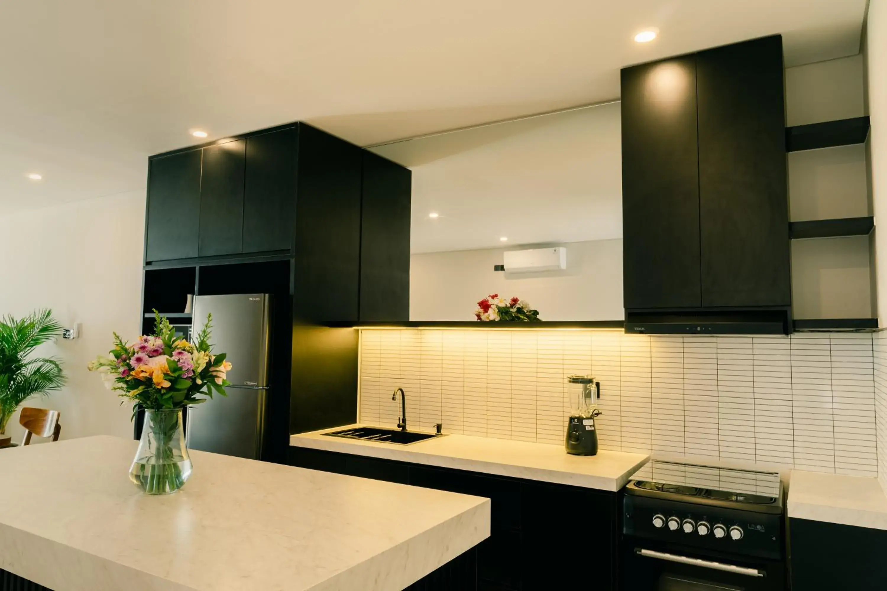 Two-Bedroom Villa in The Menuai Bali Villas Canggu Two-Bedroom Villa in The Menuai Bali Villas Canggu