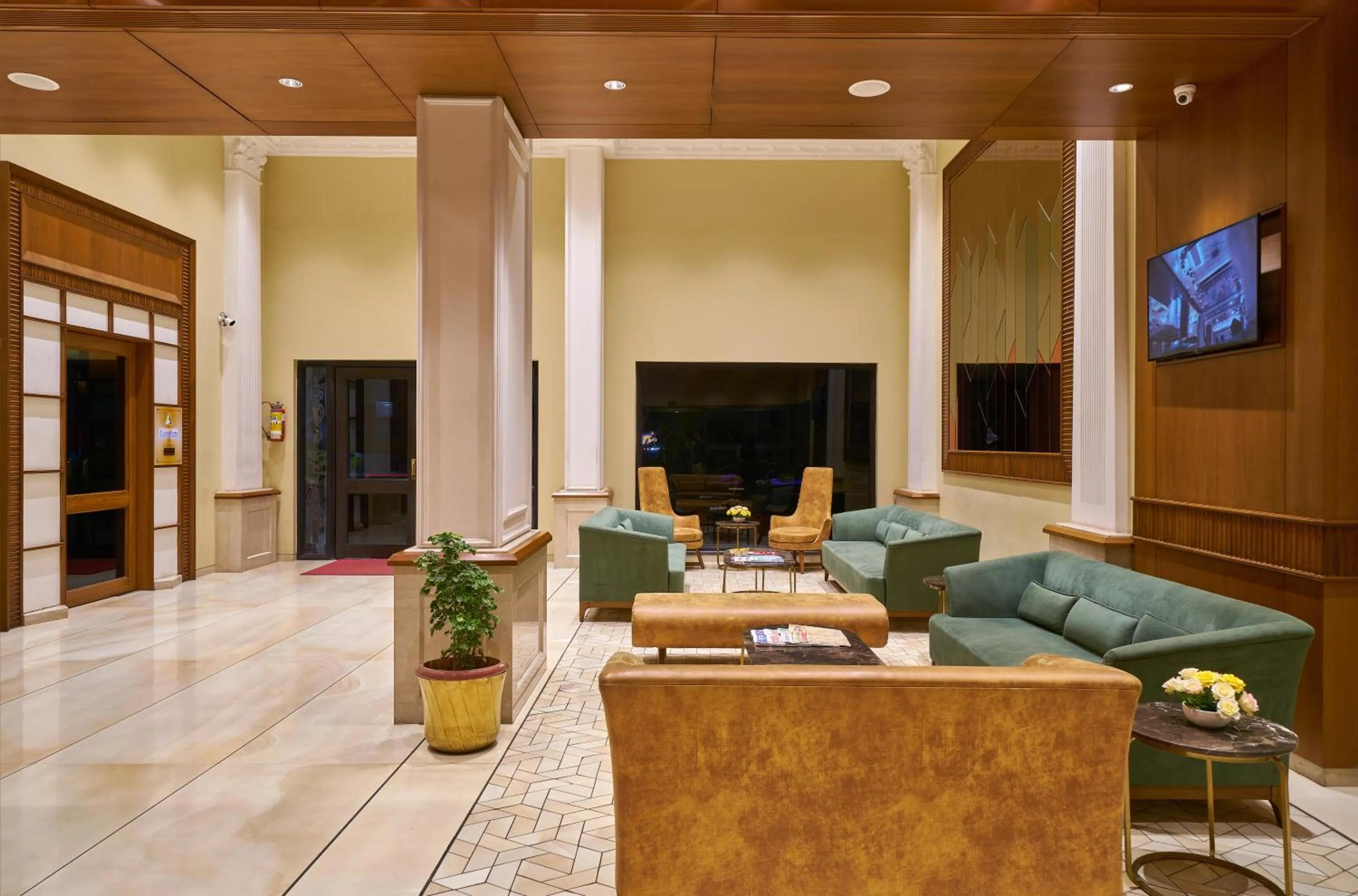 Lobby or reception in Ramee Panchshil