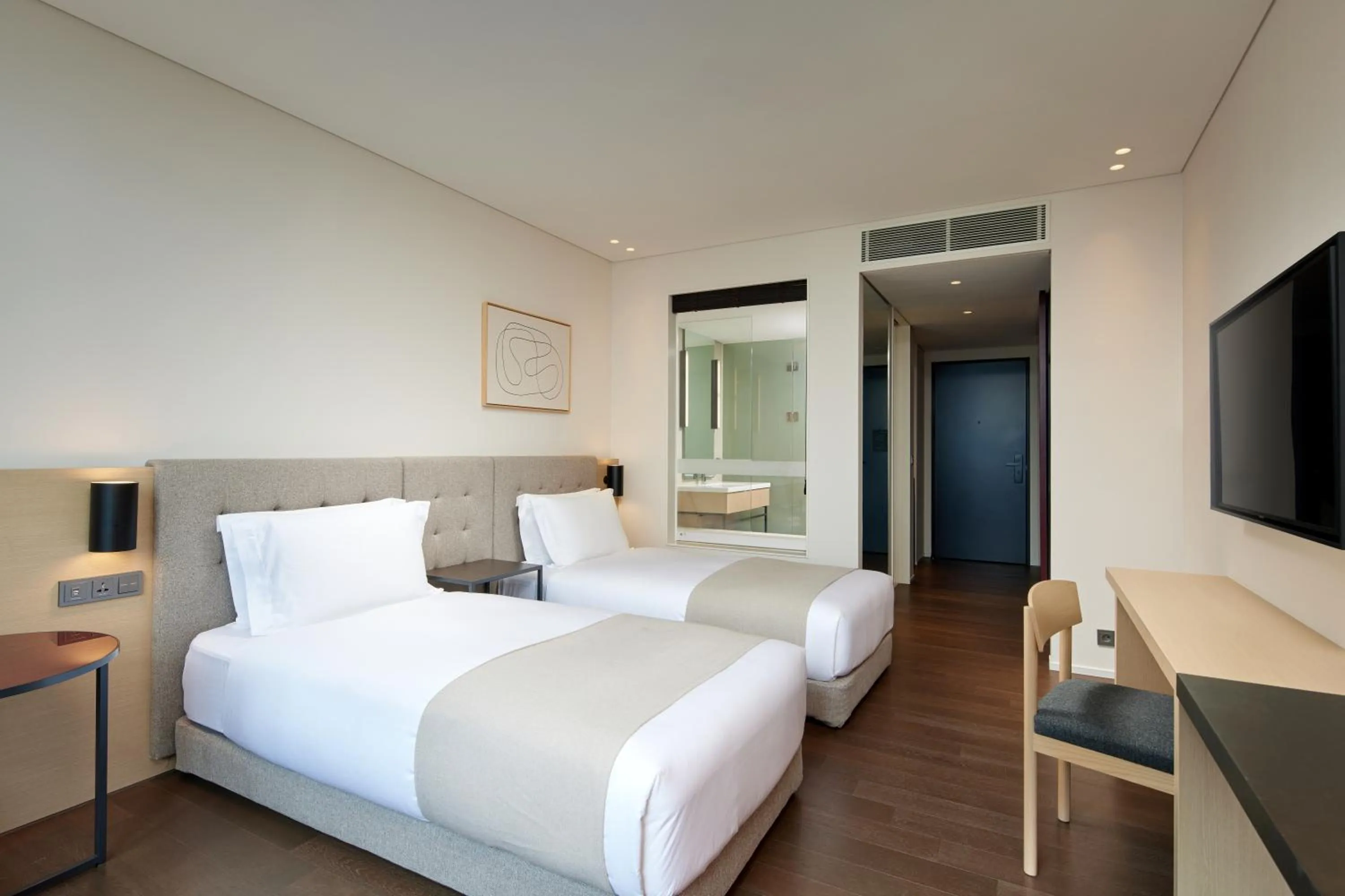 Bedroom, Bed in Shilla Stay Jeonju Hanok Village