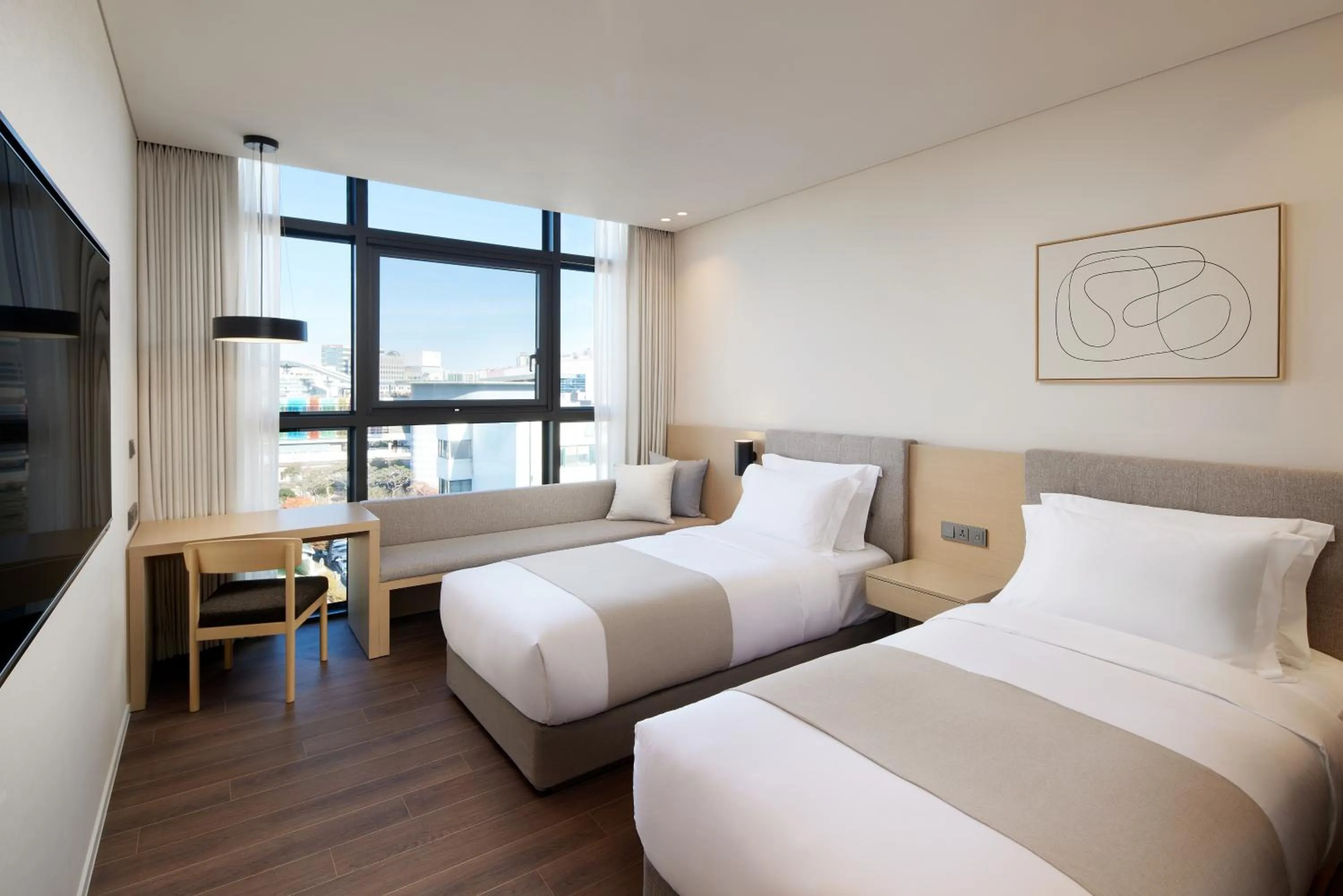 Photo of the whole room, Bed in Shilla Stay Jeonju Hanok Village