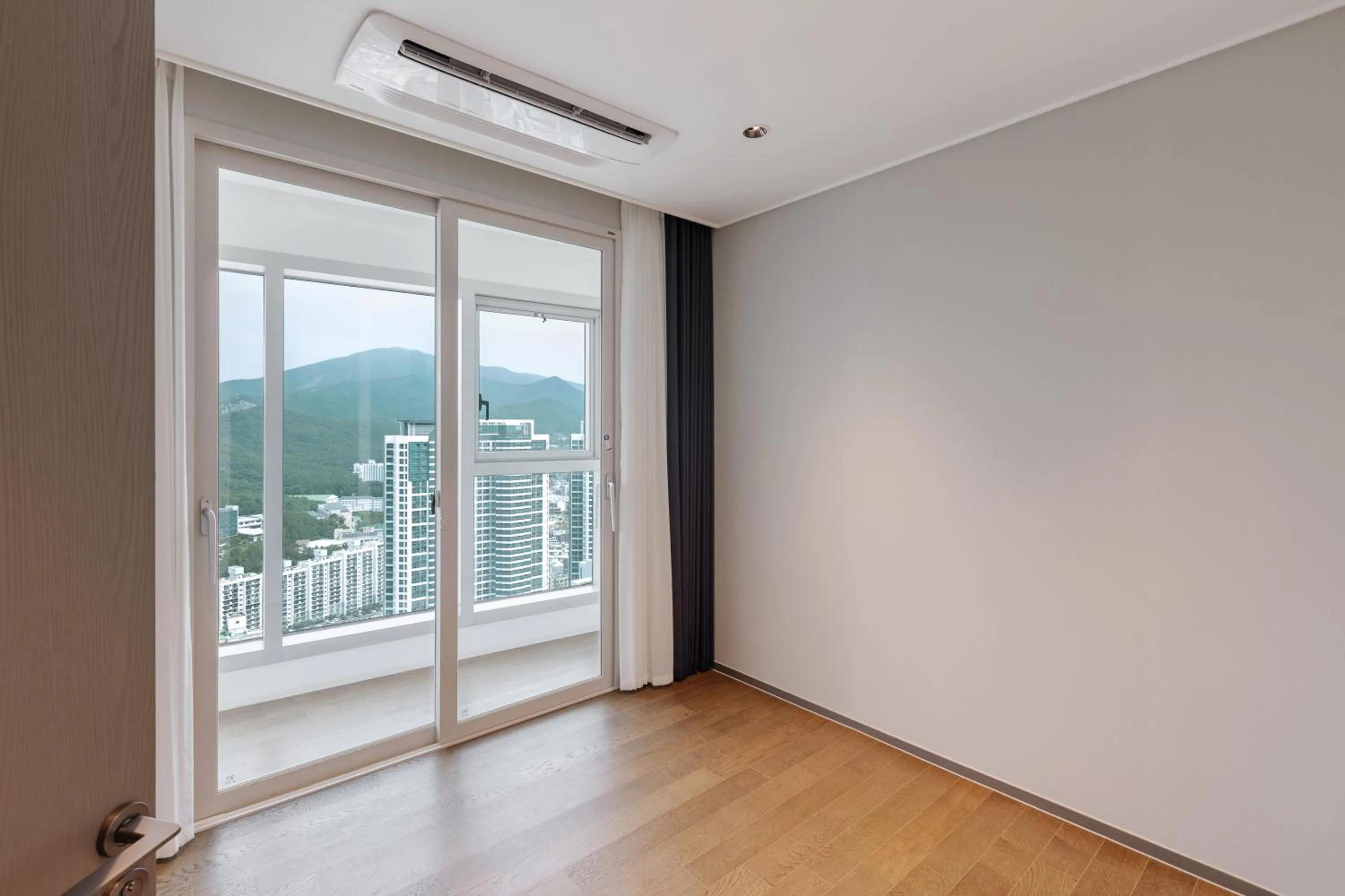 Bedroom in NewCZ Haeundae Residence