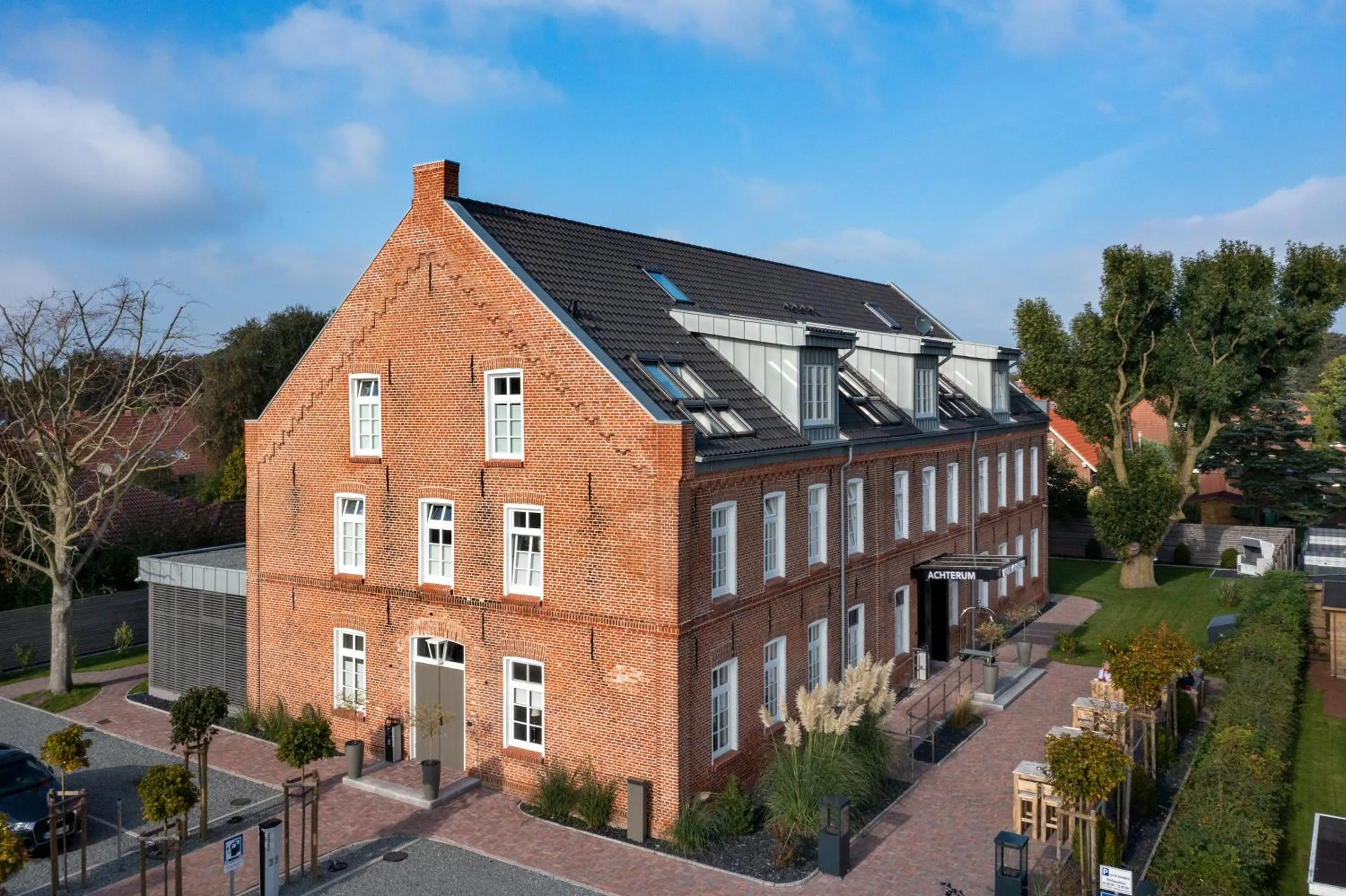 Property building in Hotel Achterum Greetsiel