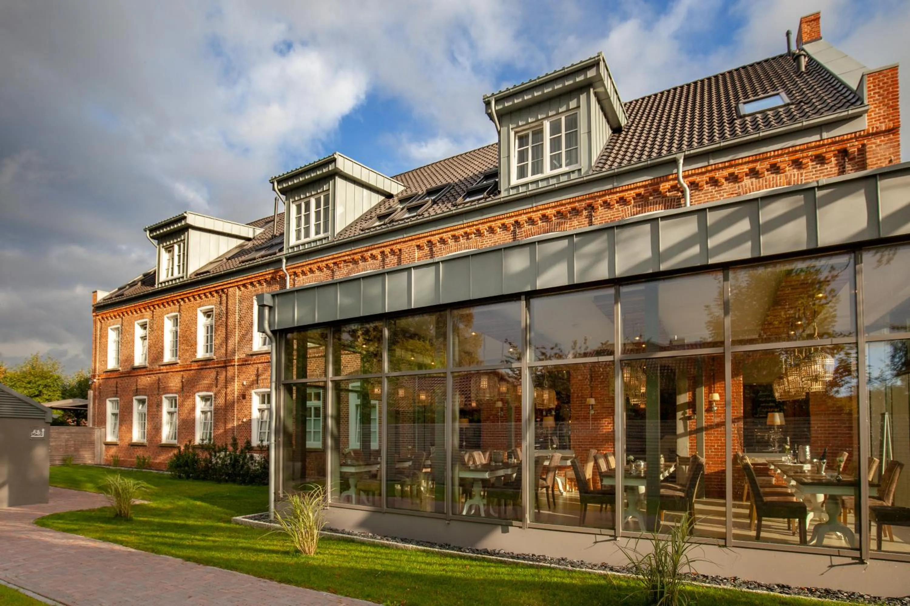 Property building in Hotel Achterum Greetsiel