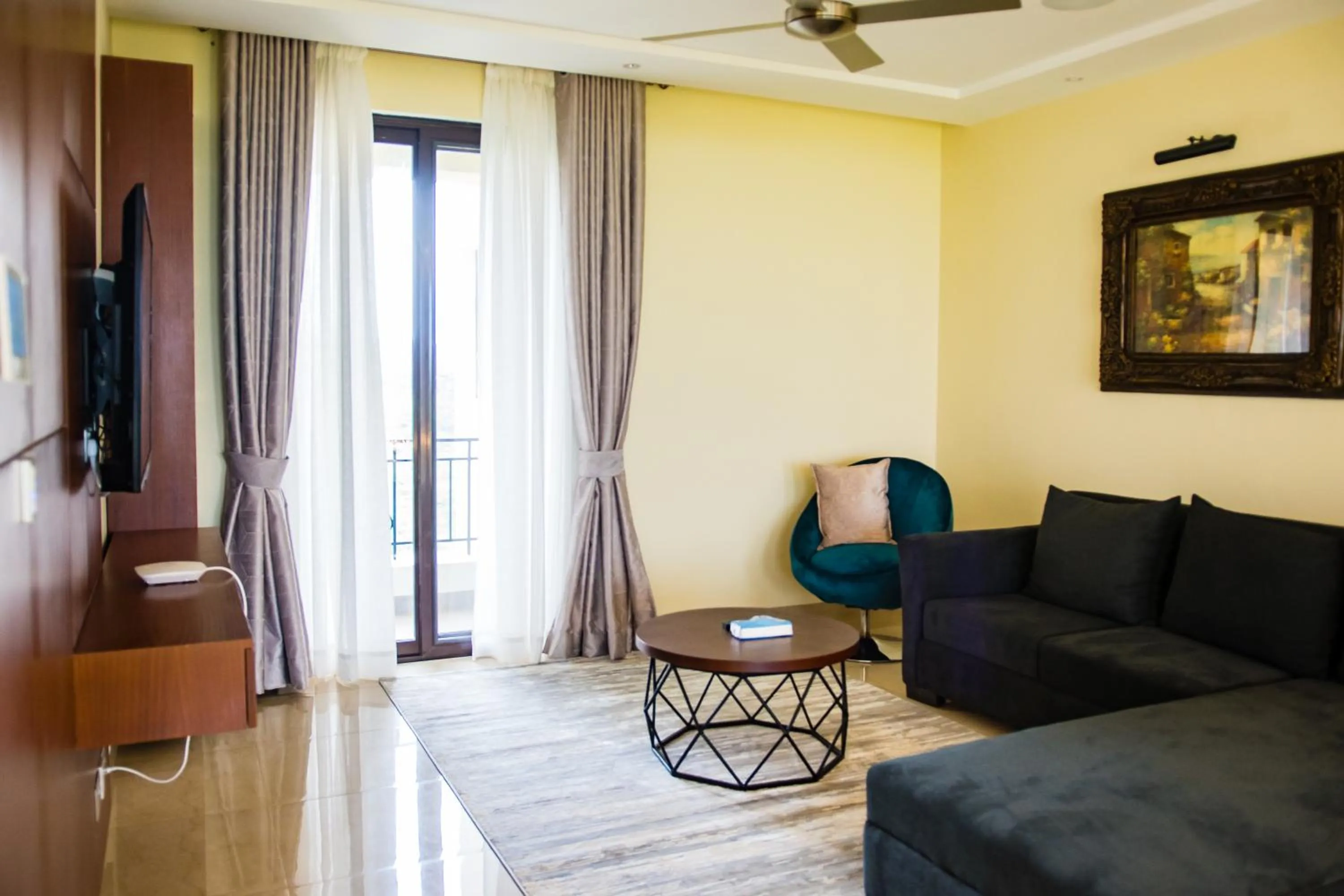 TV and multimedia in Lake Victoria Serena Golf Resort & Spa